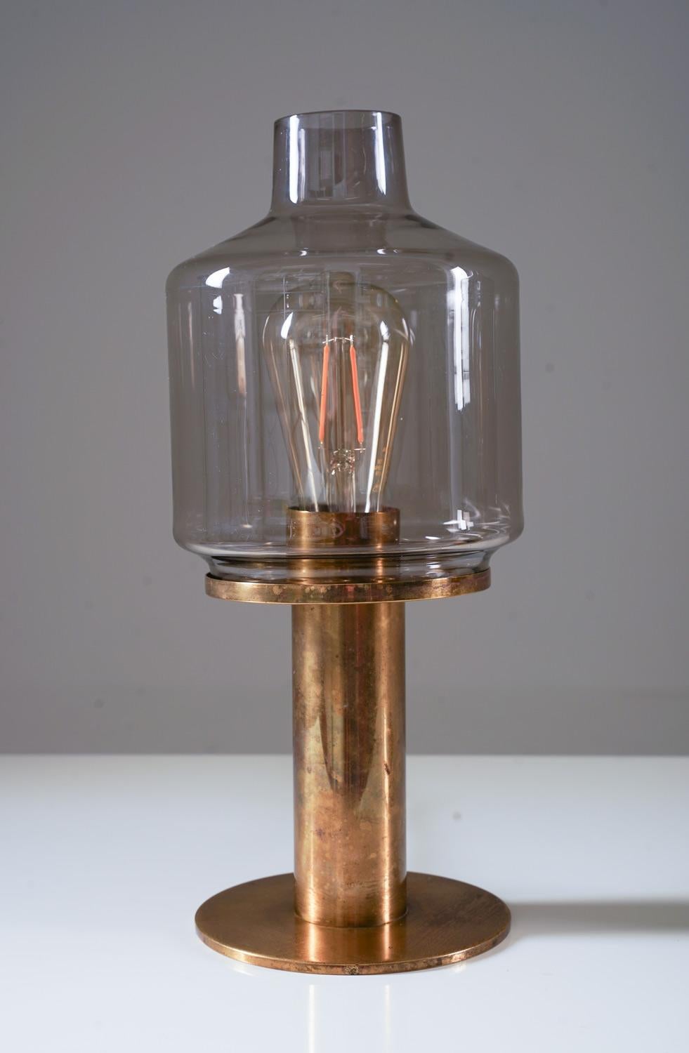 Scandinavian Modern Pair of Mid-Century Swedish Table Lamps Model B-102 by Hans-Agne Jakobsson
