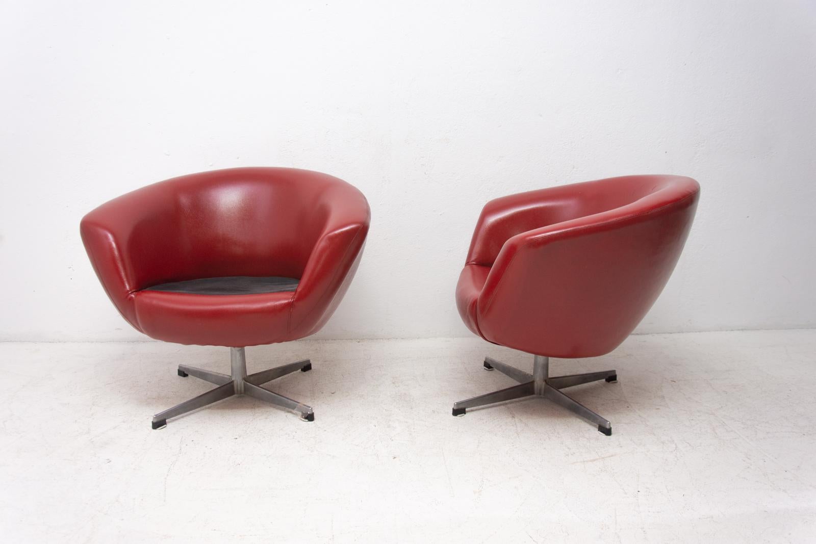 Metal Pair of Midcentury Swivel Chairs by UP Zavody, 1970s