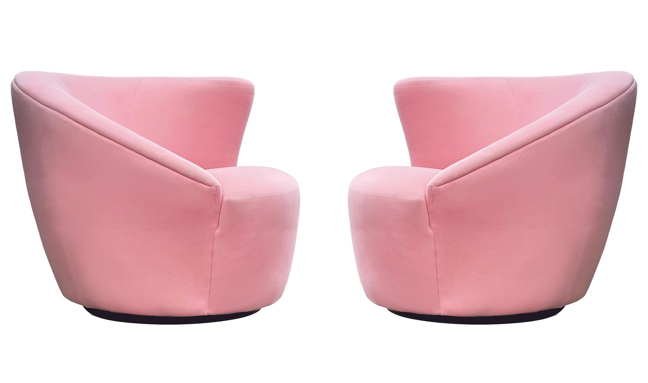 Pair of Mid Century Swivel Lounge Chairs by Vladimir Kagan for Preview 2