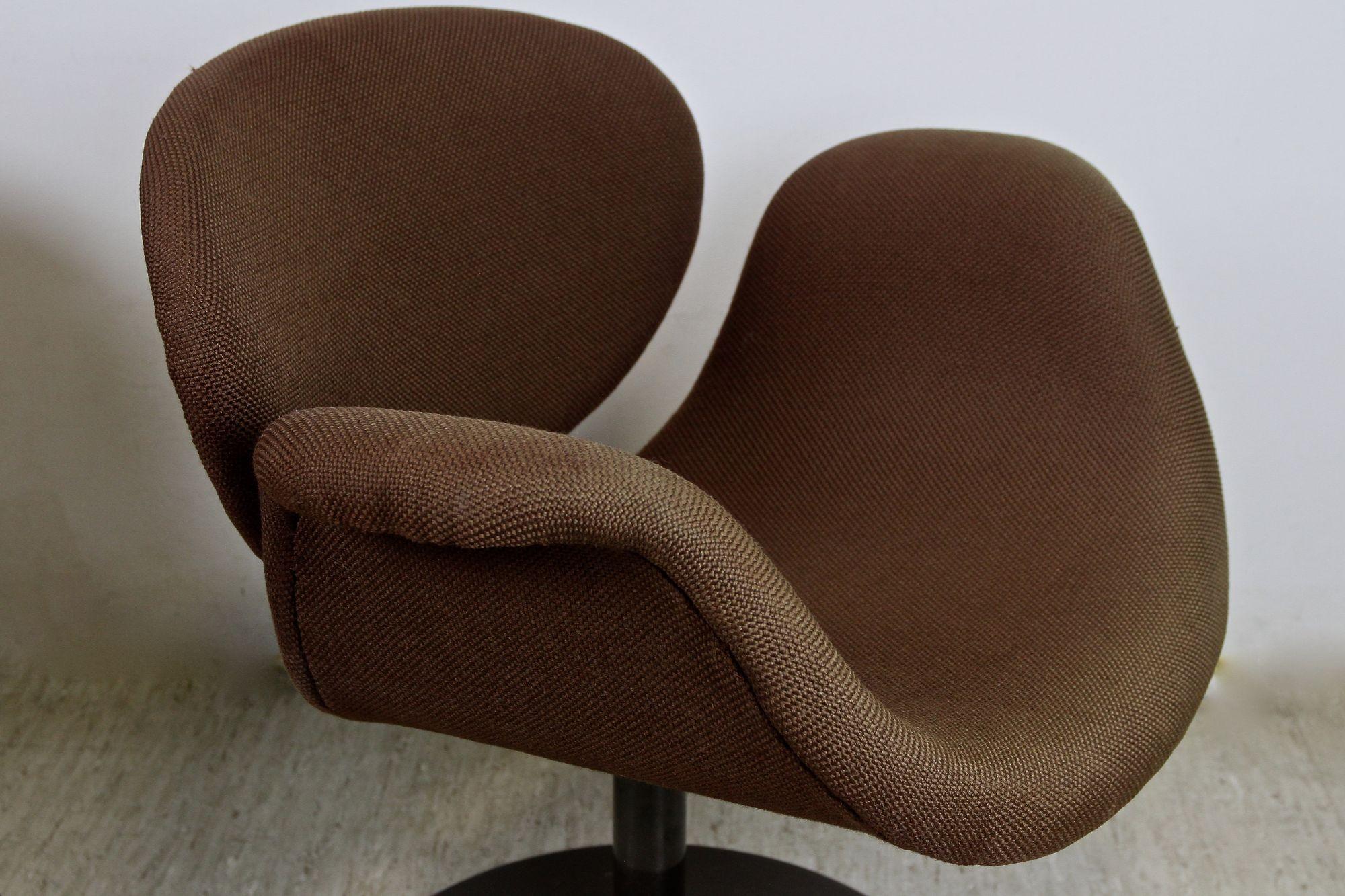 Pair of Mid-Century Swivel Tulip Armchairs by Pierre Paulin, NL circa 1965 For Sale 2