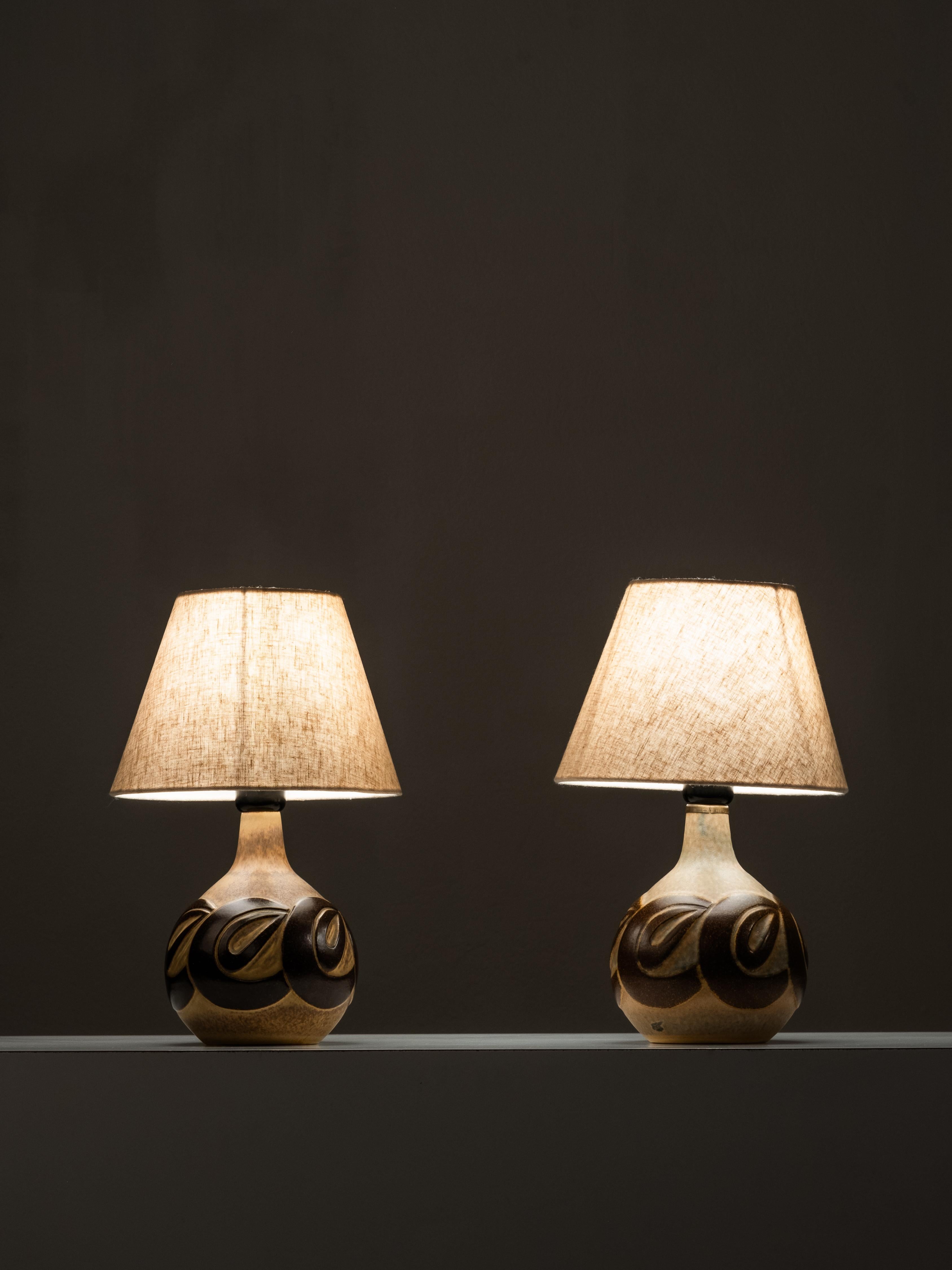 Coppia di lampade da tavolo di metà secolo di Marianne Starck per Michael Andersen, Danimarca in vendita 2