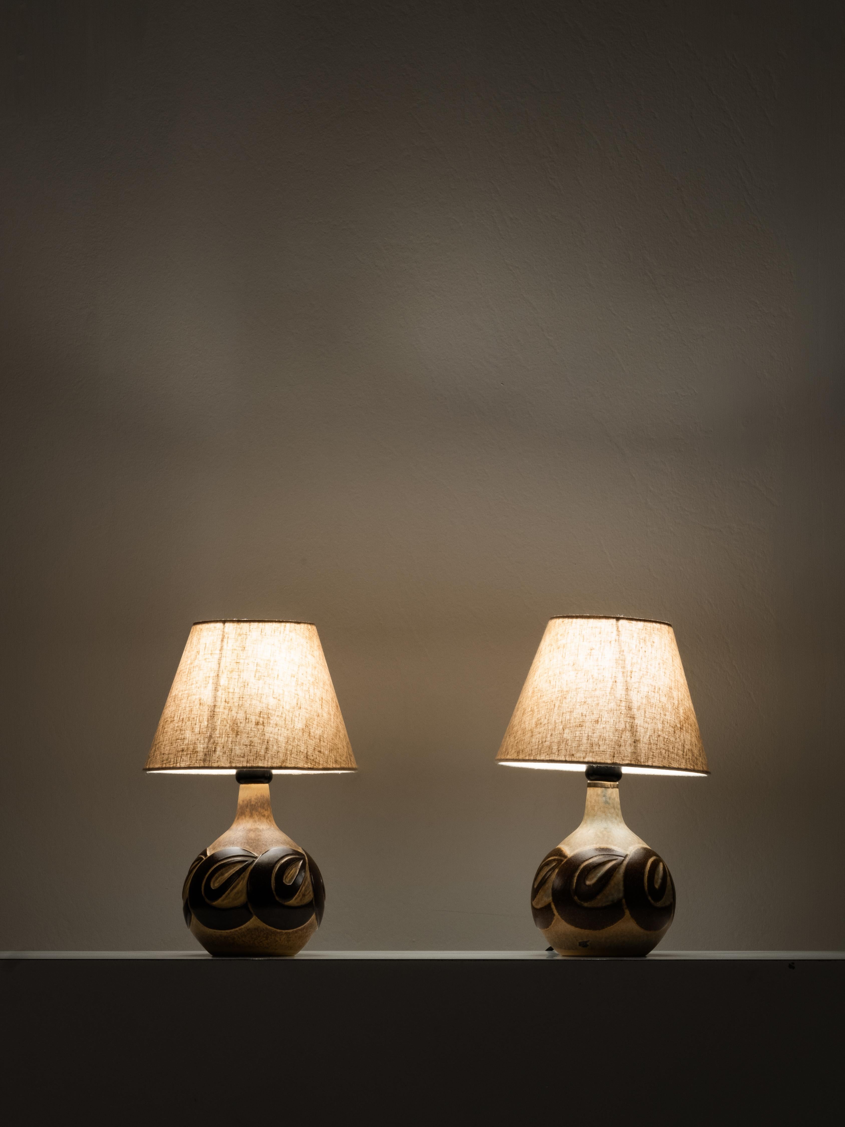 Coppia di lampade da tavolo di metà secolo di Marianne Starck per Michael Andersen, Danimarca in vendita 5