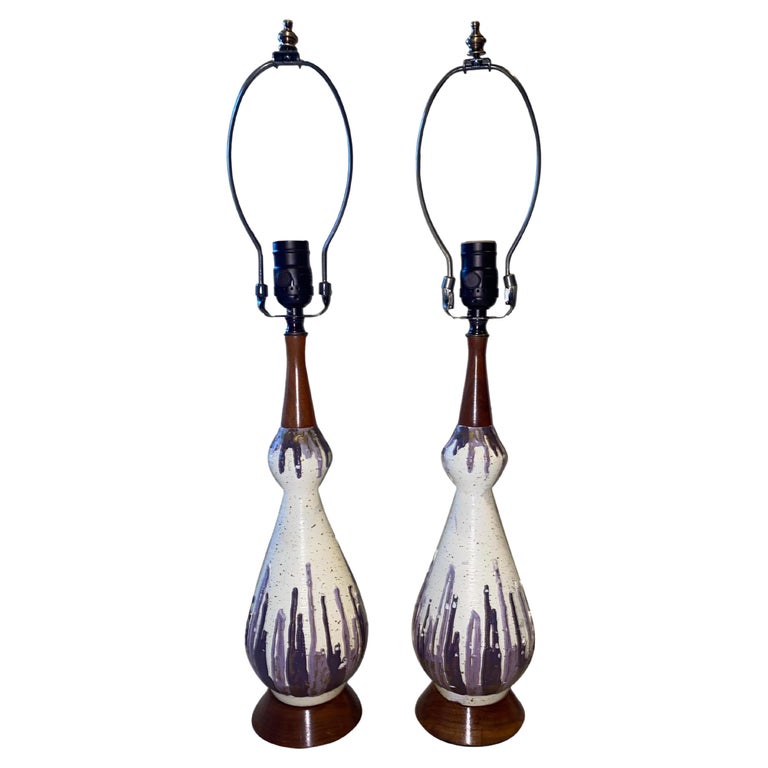 Pair of Mid Century Table Lamps For Sale at 1stDibs