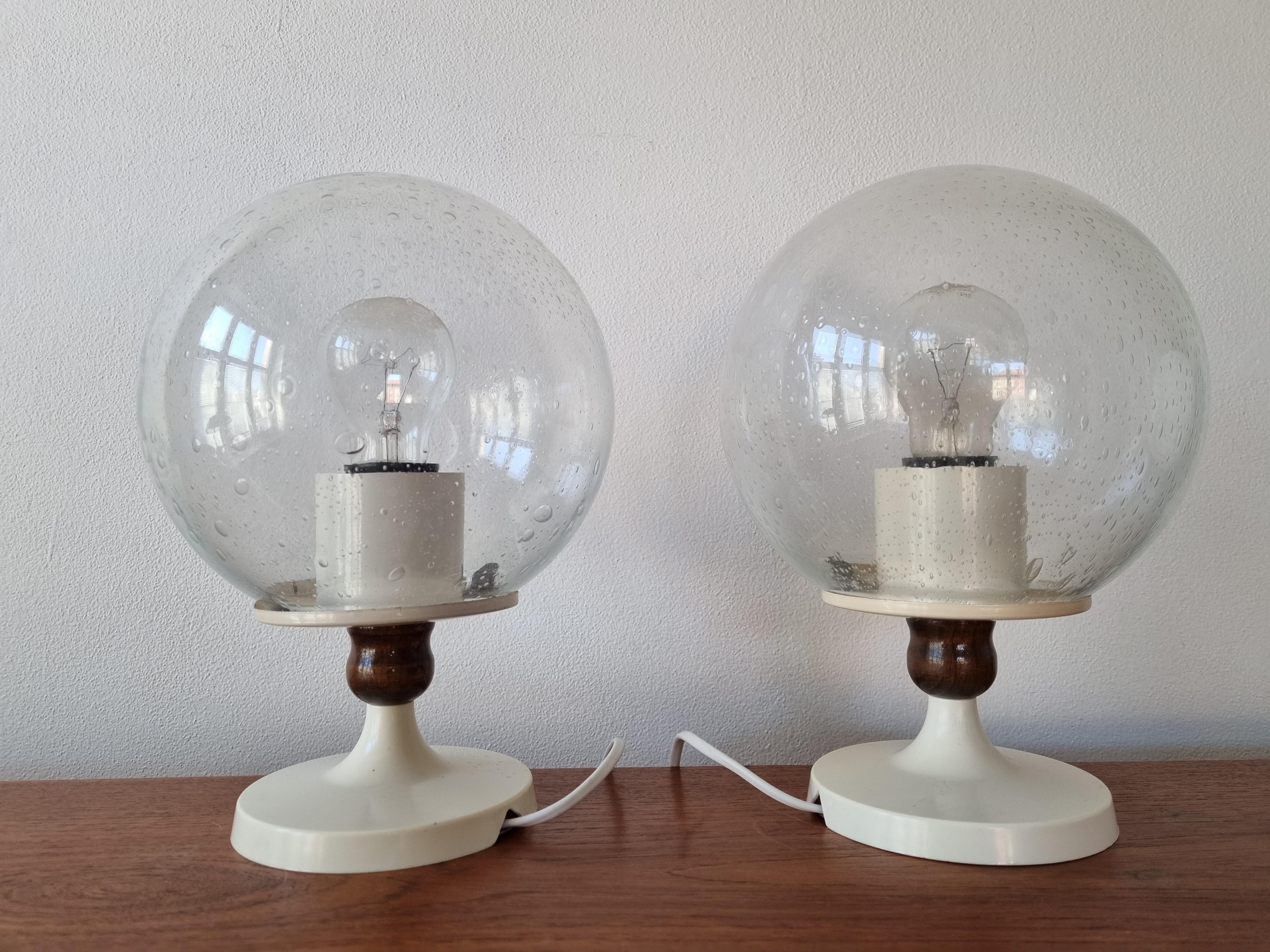 Pair of Mid Century Table Lamps, Germany, 1970s In Good Condition For Sale In Praha, CZ