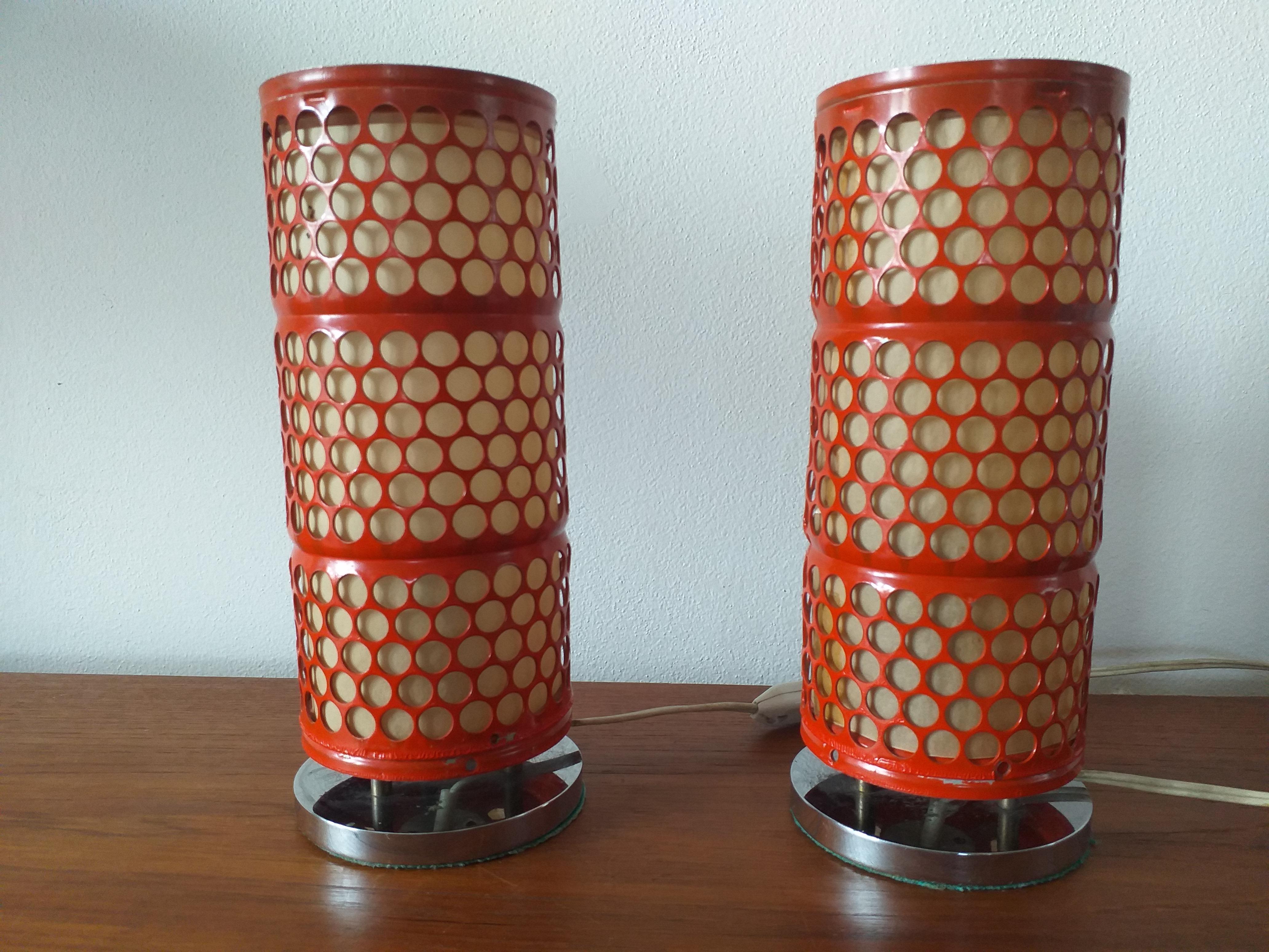Mid-Century Modern Paire de lampes de table Midcentury Napako:: années 1960 en vente