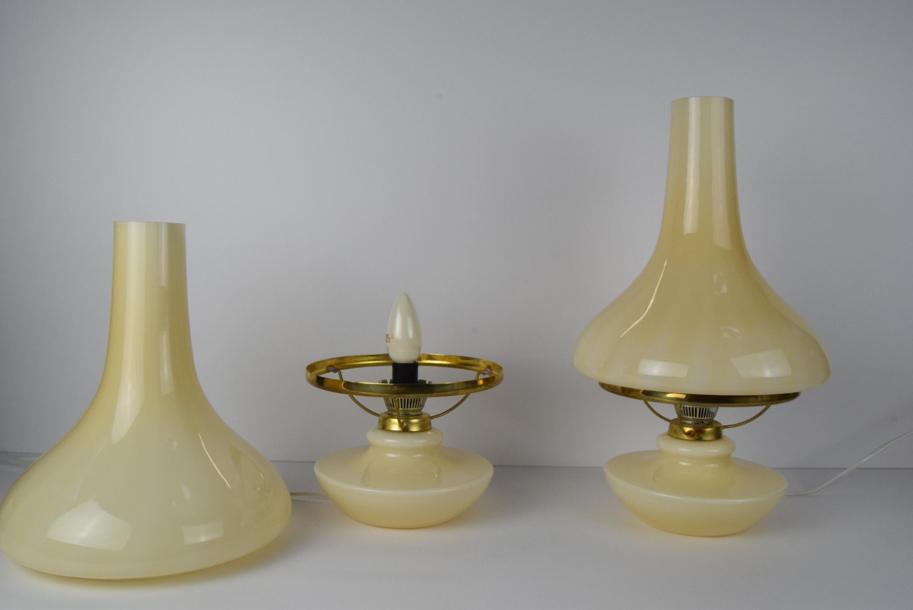 Late 20th Century Pair of mid-century Table Lamps, Osvětlovací sklo závod Janštejn, 1970's. For Sale