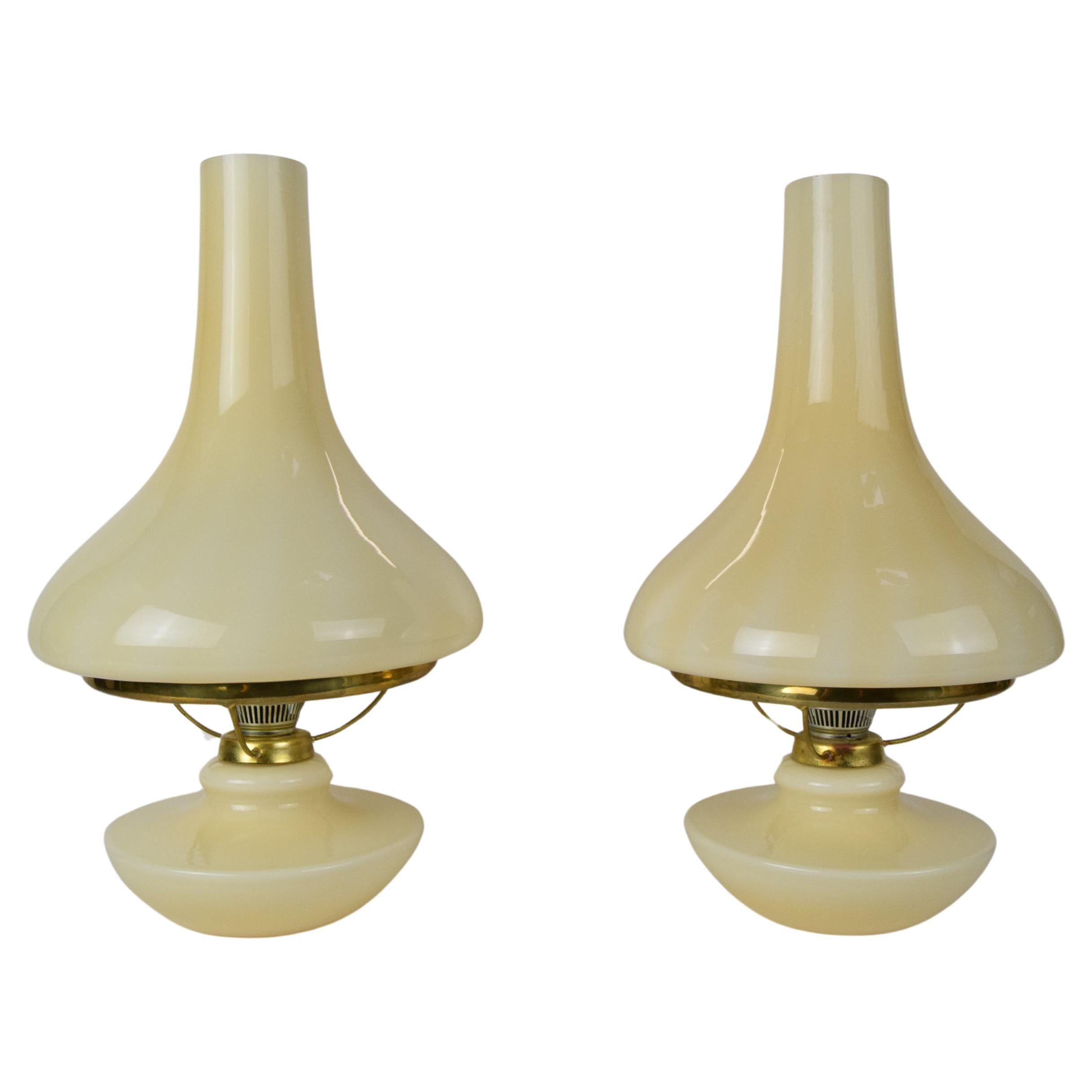 Pair of mid-century Table Lamps, Osvětlovací sklo závod Janštejn, 1970's. For Sale