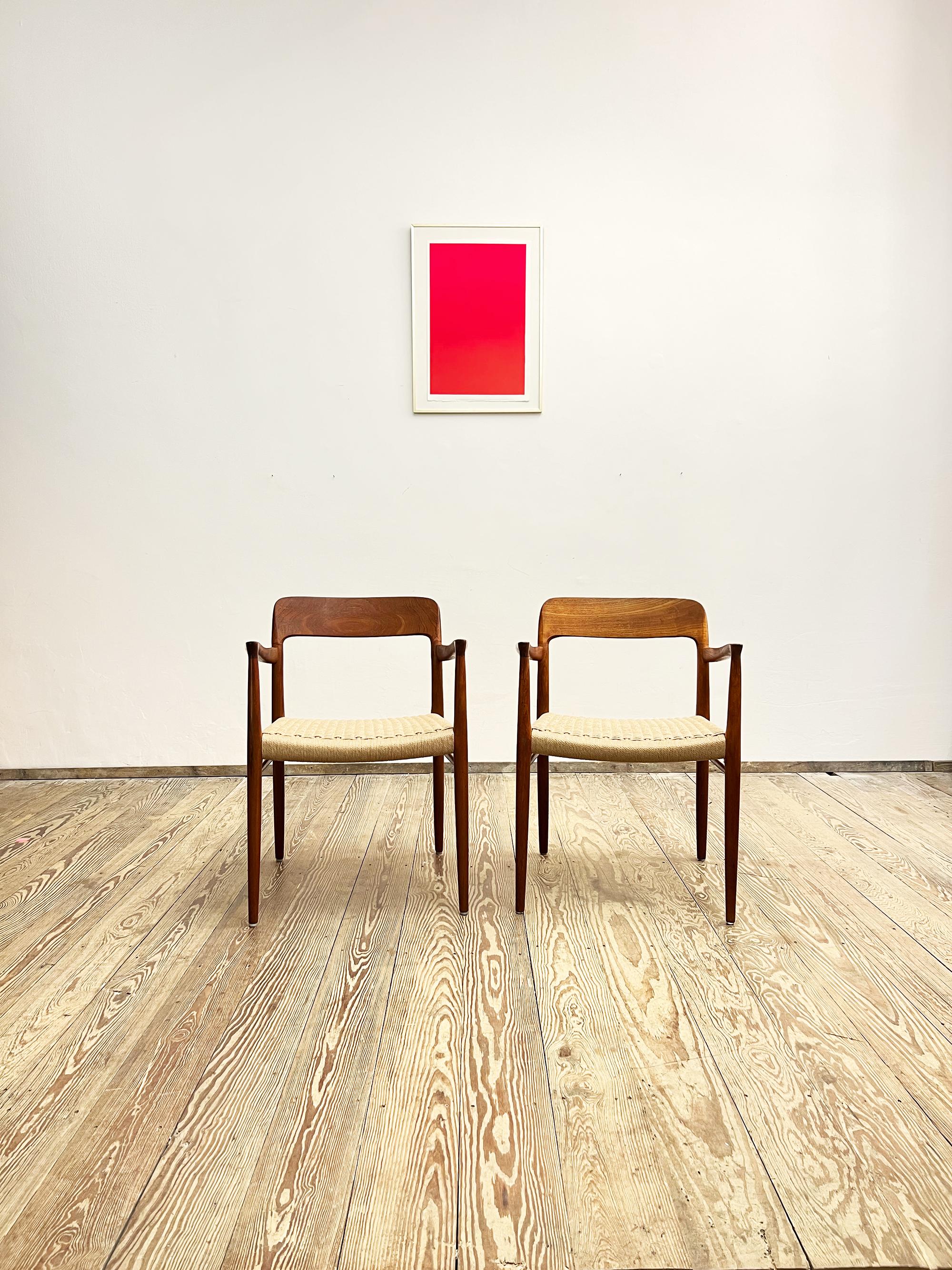 Dimensions 58 x 56 x 76 x 44cm (width x deph x height x seating height)

This beautiful and very rare set of armrest chairs designed by Niels O. Møller was manufactured by J.L.Mollers in Denmark. The model 56 with armrests was one of Niels