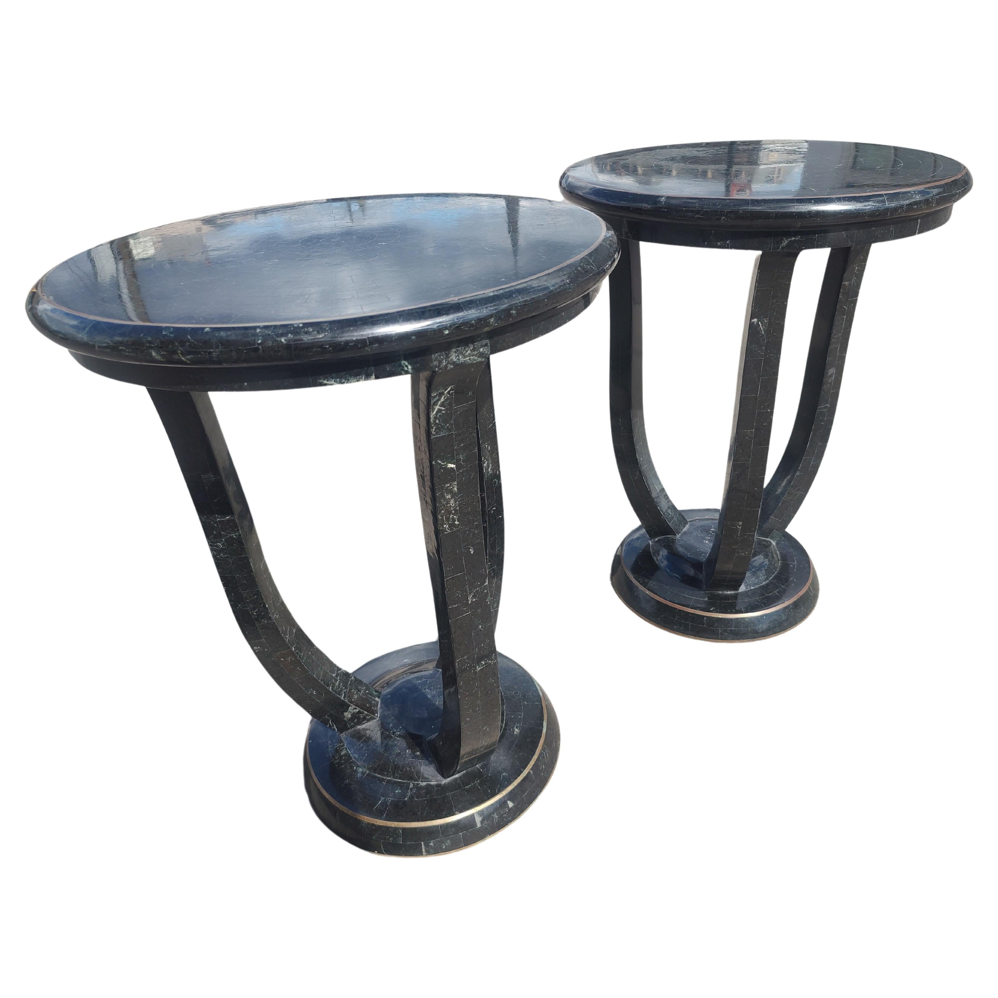 Paire de tables d'appoint en pierre tessellée et bronze incrusté du milieu du siècle dernier par Maitland Smith  en vente 2
