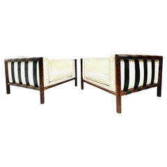 Paire de chaises longues en bois de rose et Naugahyde du milieu du siècle de Thayer Coggin
