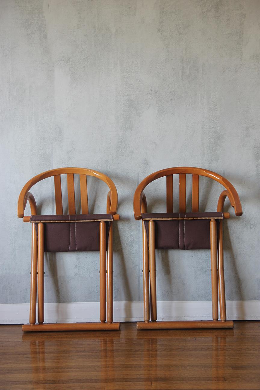 Coppia di sedie pieghevoli in stile Thonet della metà del secolo scorso in legno bentonico in vendita 6