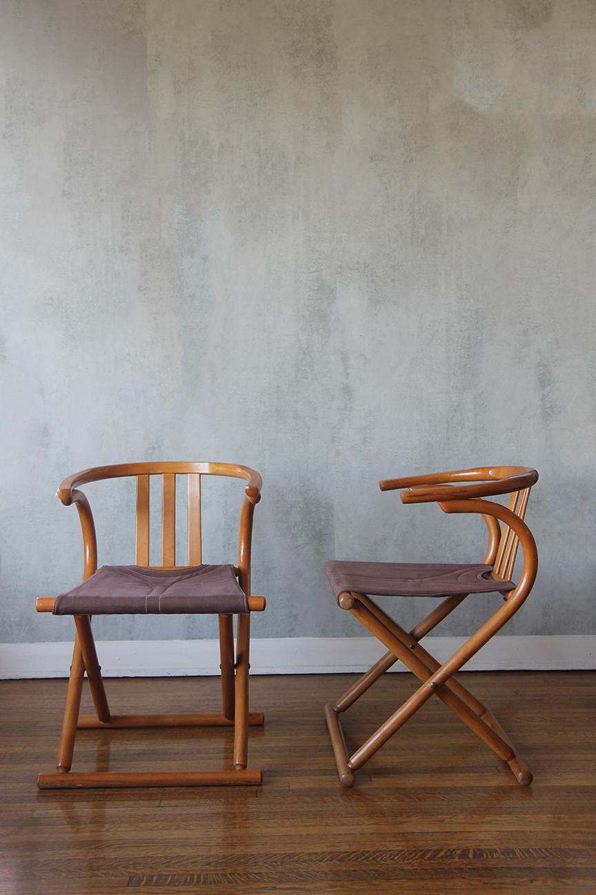 Coppia di sedie pieghevoli in stile Thonet della metà del secolo scorso in legno bentonico in vendita 7