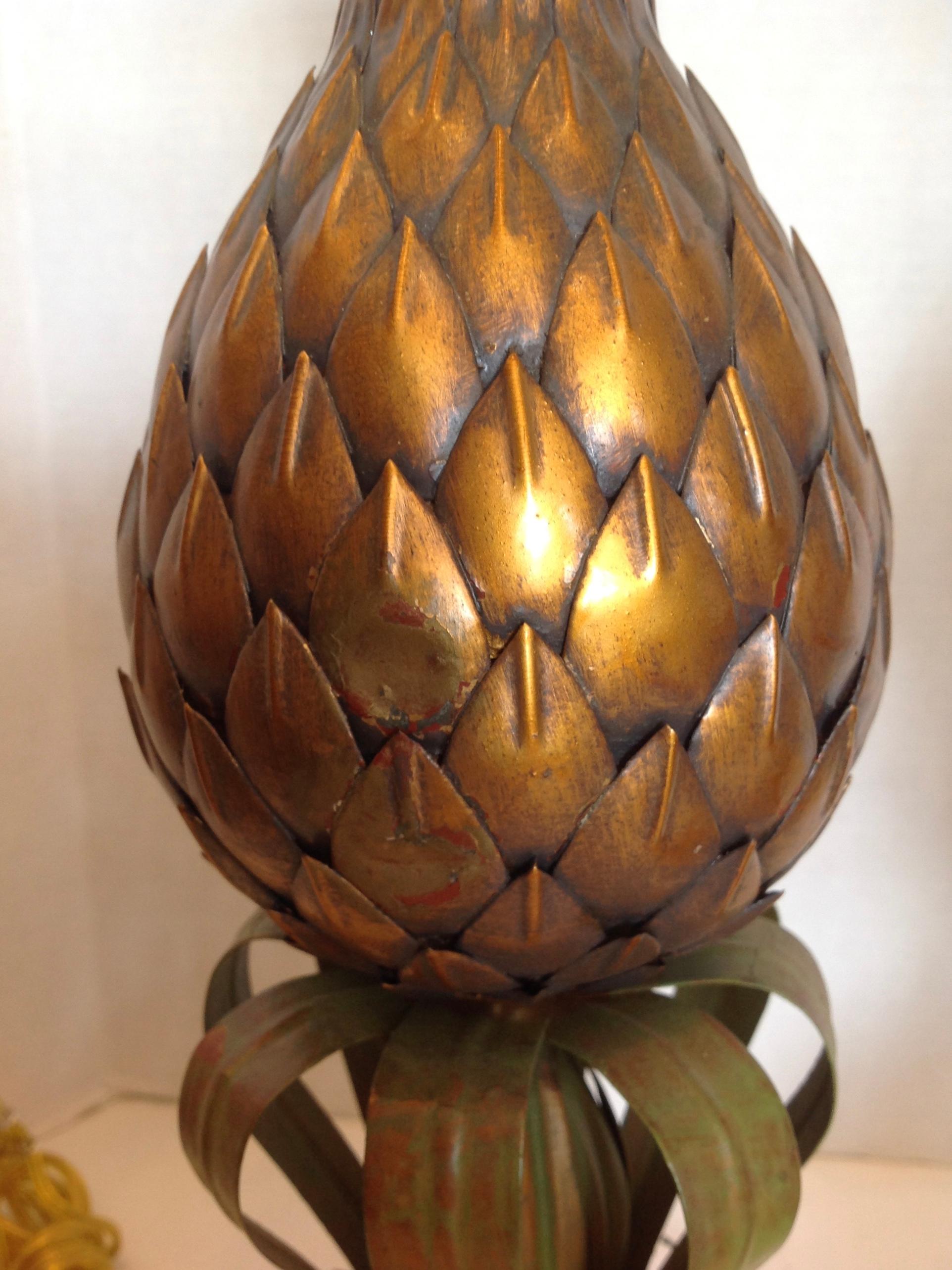 Pair of Midcentury Tole Pineapple Lamps For Sale 5