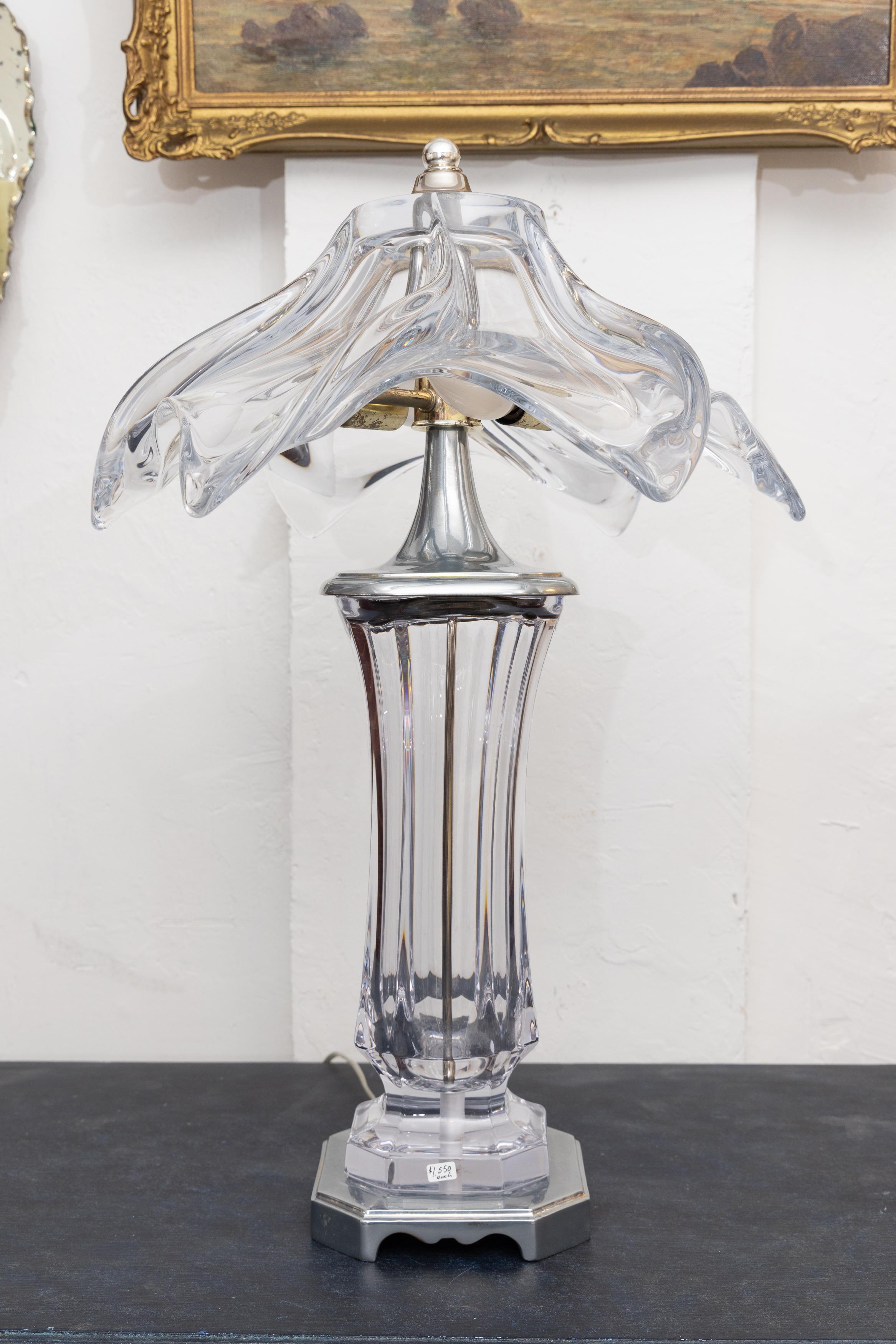 Art Déco Coppia di lampade in vetro trasparente della metà del secolo scorso in vendita