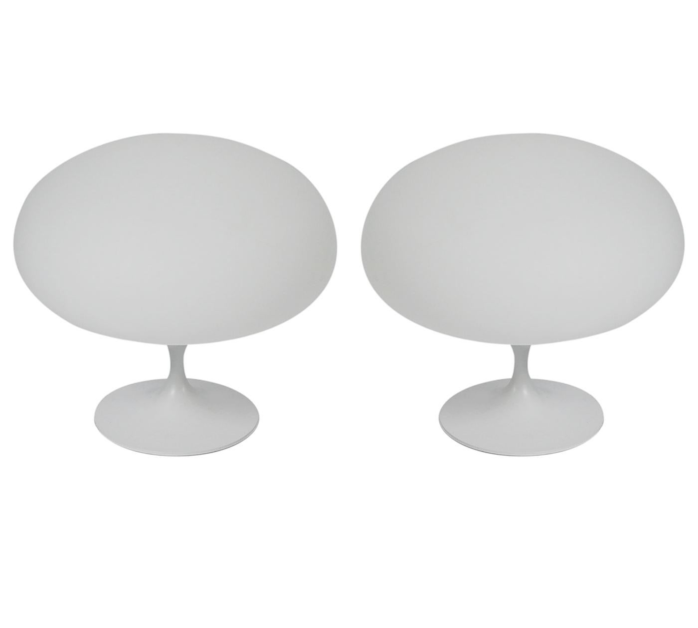 Mid-Century Modern Pair of Mid-Century Tulip Table Lamps by Designline in White on White Glass For Sale
