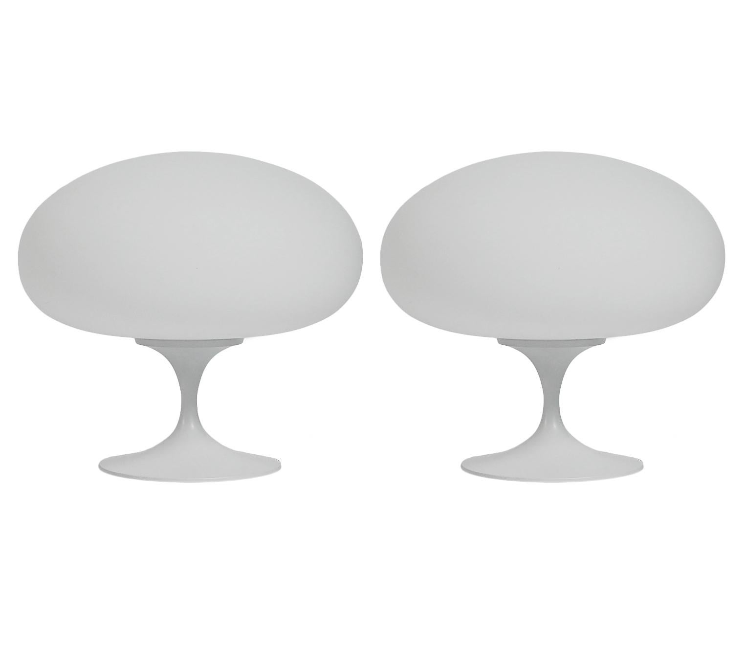 Aluminum Pair of Mid-Century Tulip Table Lamps by Designline in White on White Glass For Sale