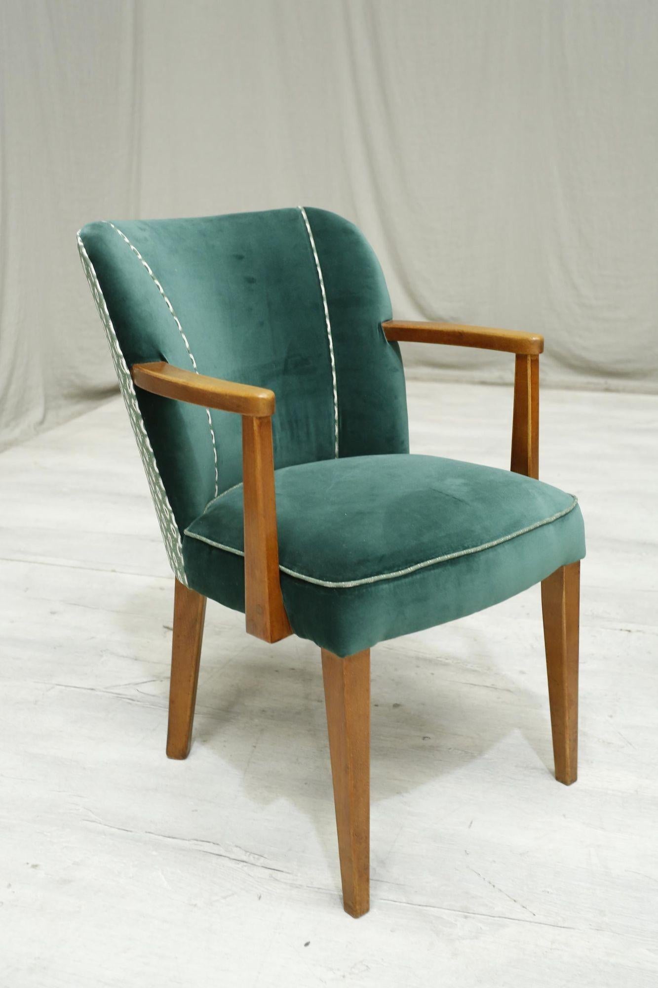 These are a very stylish pair of mid century desk chairs. These have a stained beech frame with great patina. The whole design sets these chairs off perfectly. From the almost Scandinavian nature of the frame to the tall tapered legs, the curved