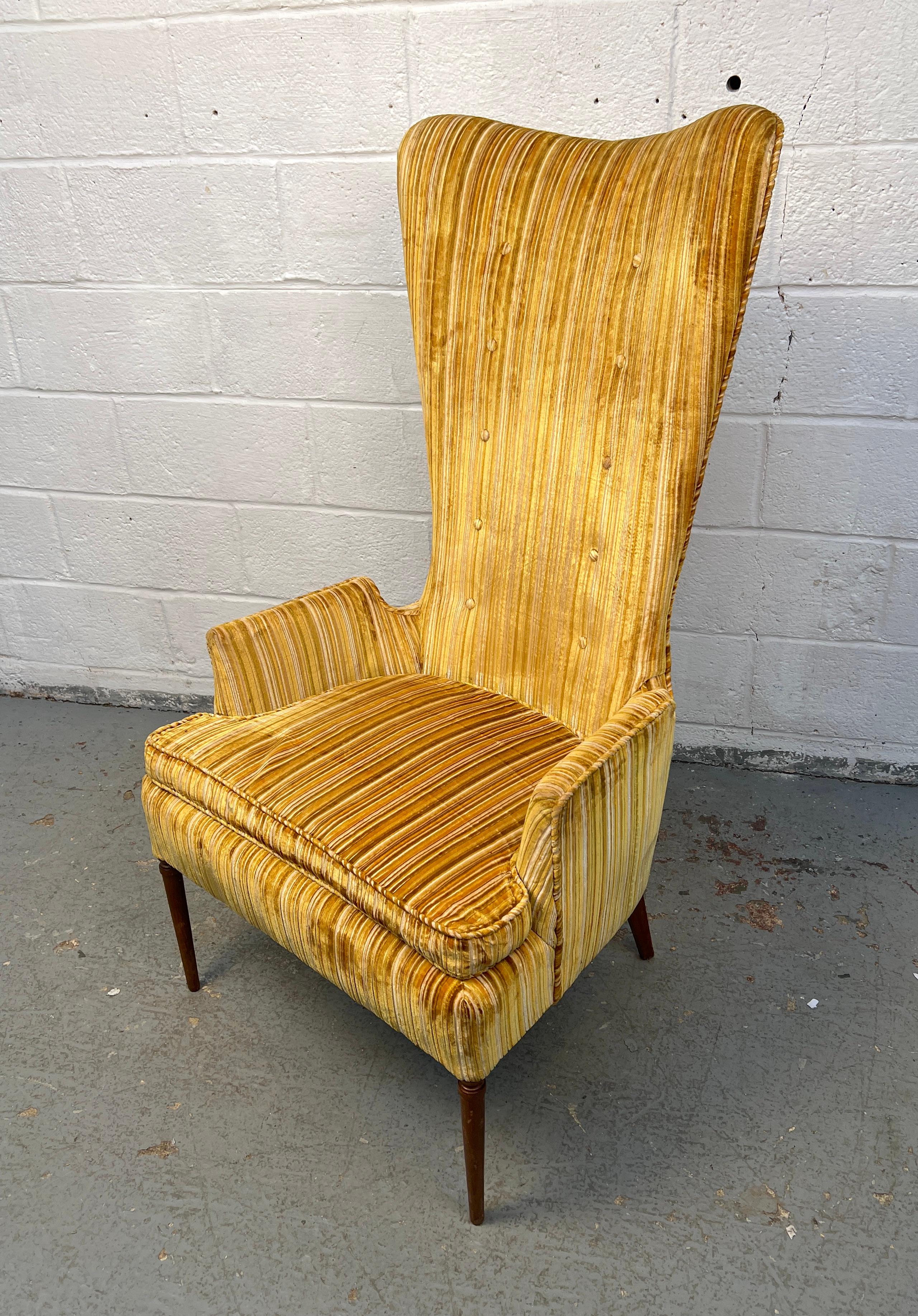 Paar viktorianische Stühle mit hoher Rückenlehne aus der Mitte des Jahrhunderts im Angebot 4