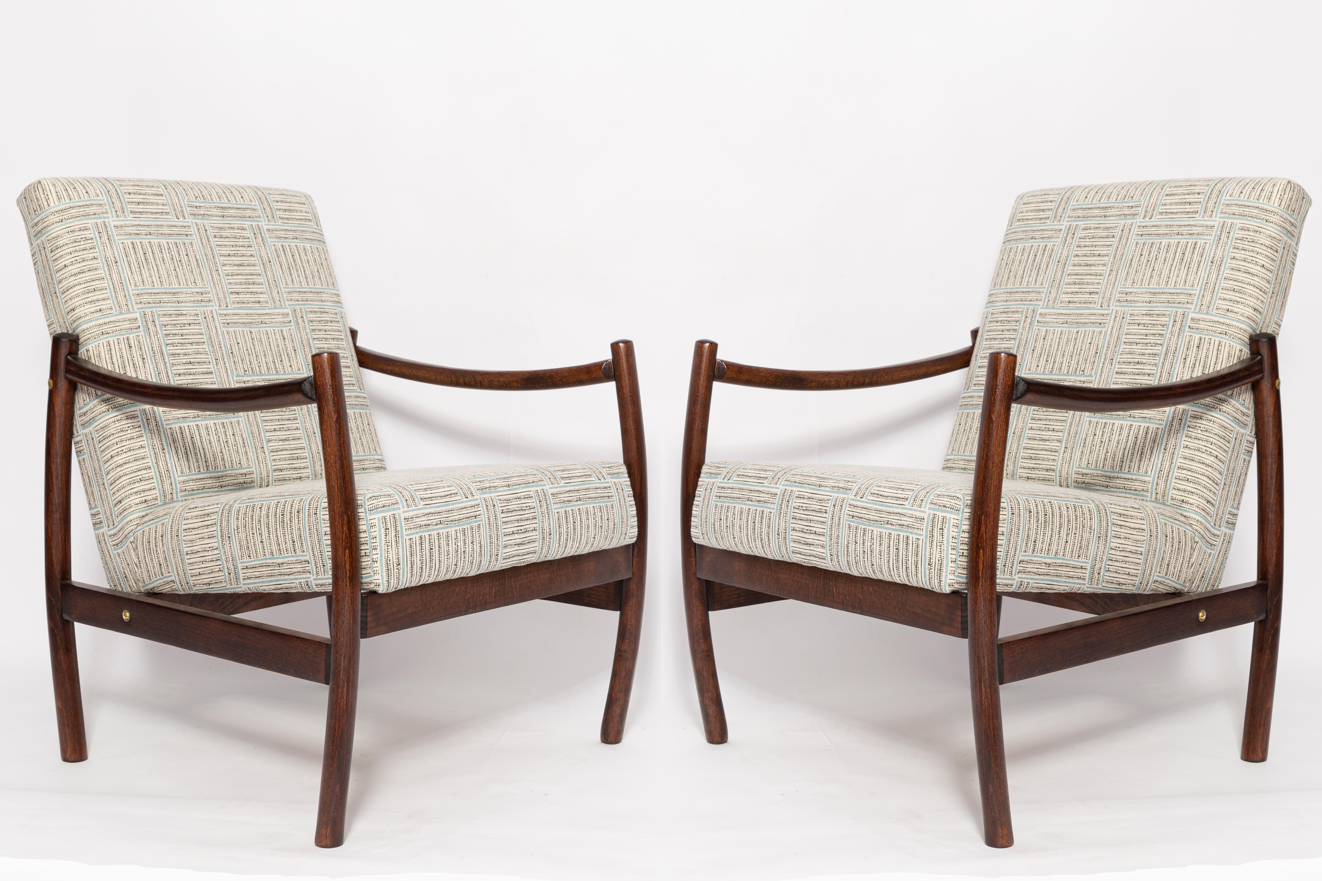 Mid-Century Modern Pair of Mid Century Vintage Armchairs, Beige and Blue Linen, Europe, 1960s For Sale