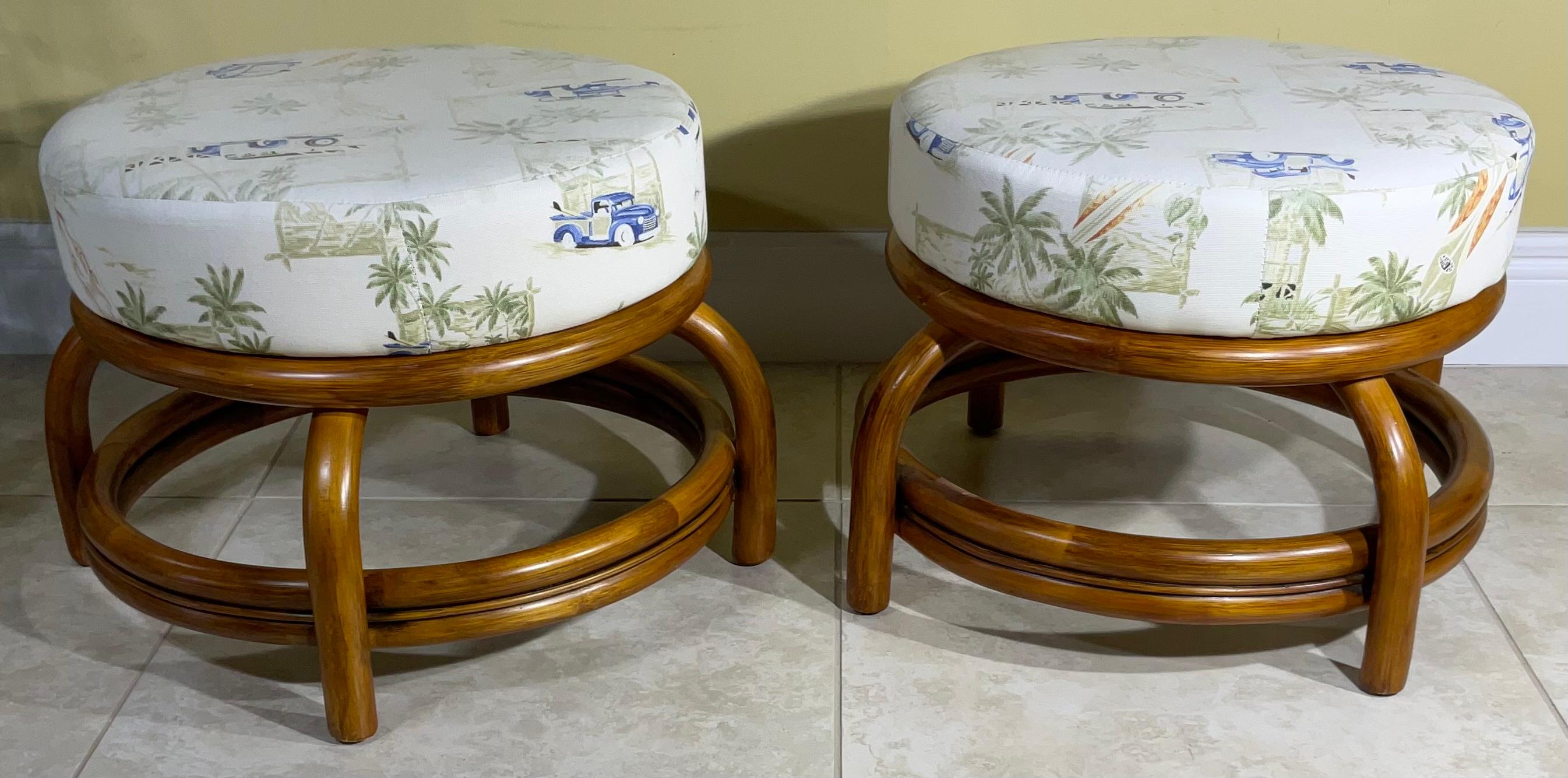 Pair of Midcentury Vintage Bamboo Sitting Stool In Good Condition For Sale In Delray Beach, FL