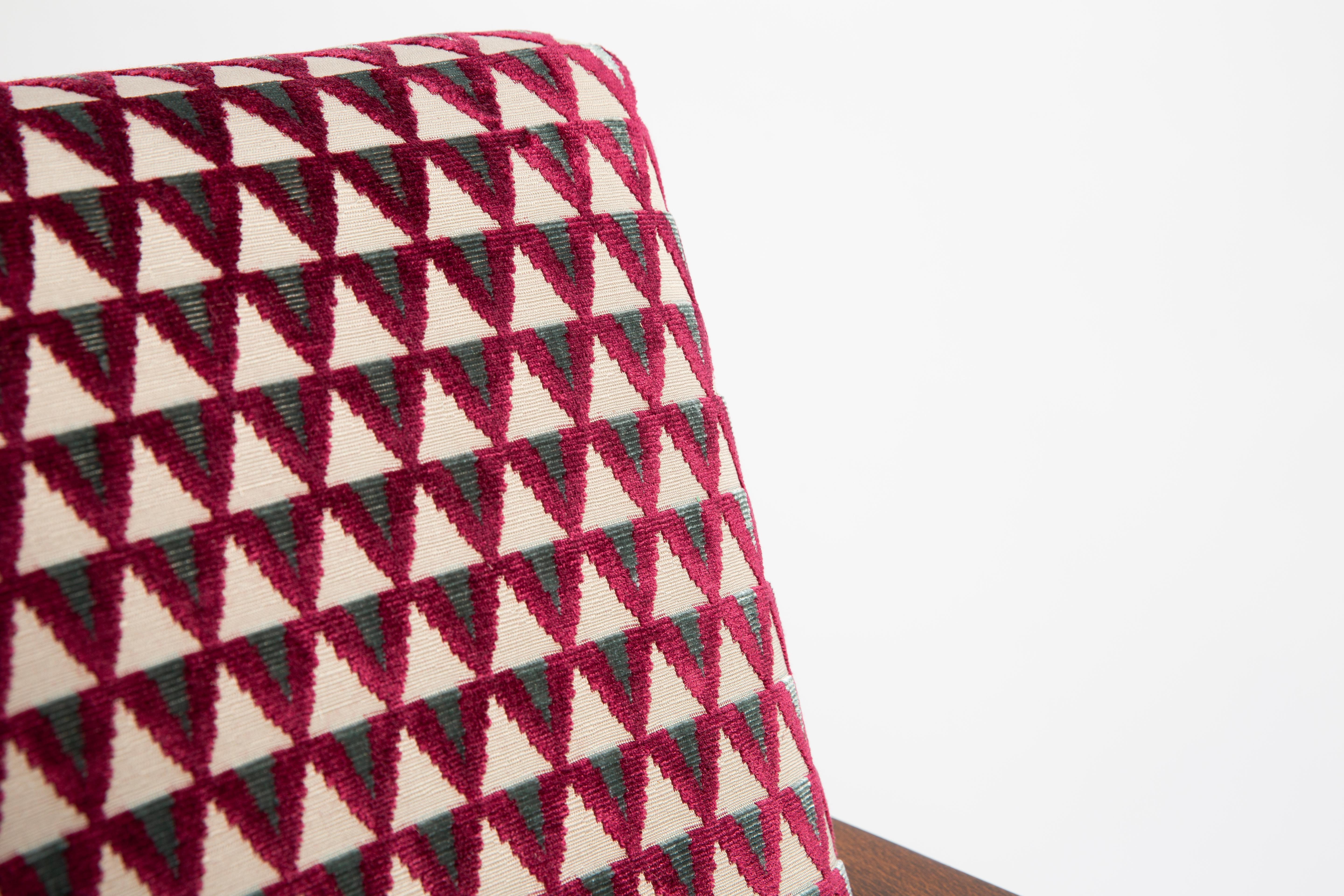 Coppia di poltrone BW-14 del Mid Century Vintage, velluto viola Amuleto Dedar, anni '60 in vendita 2