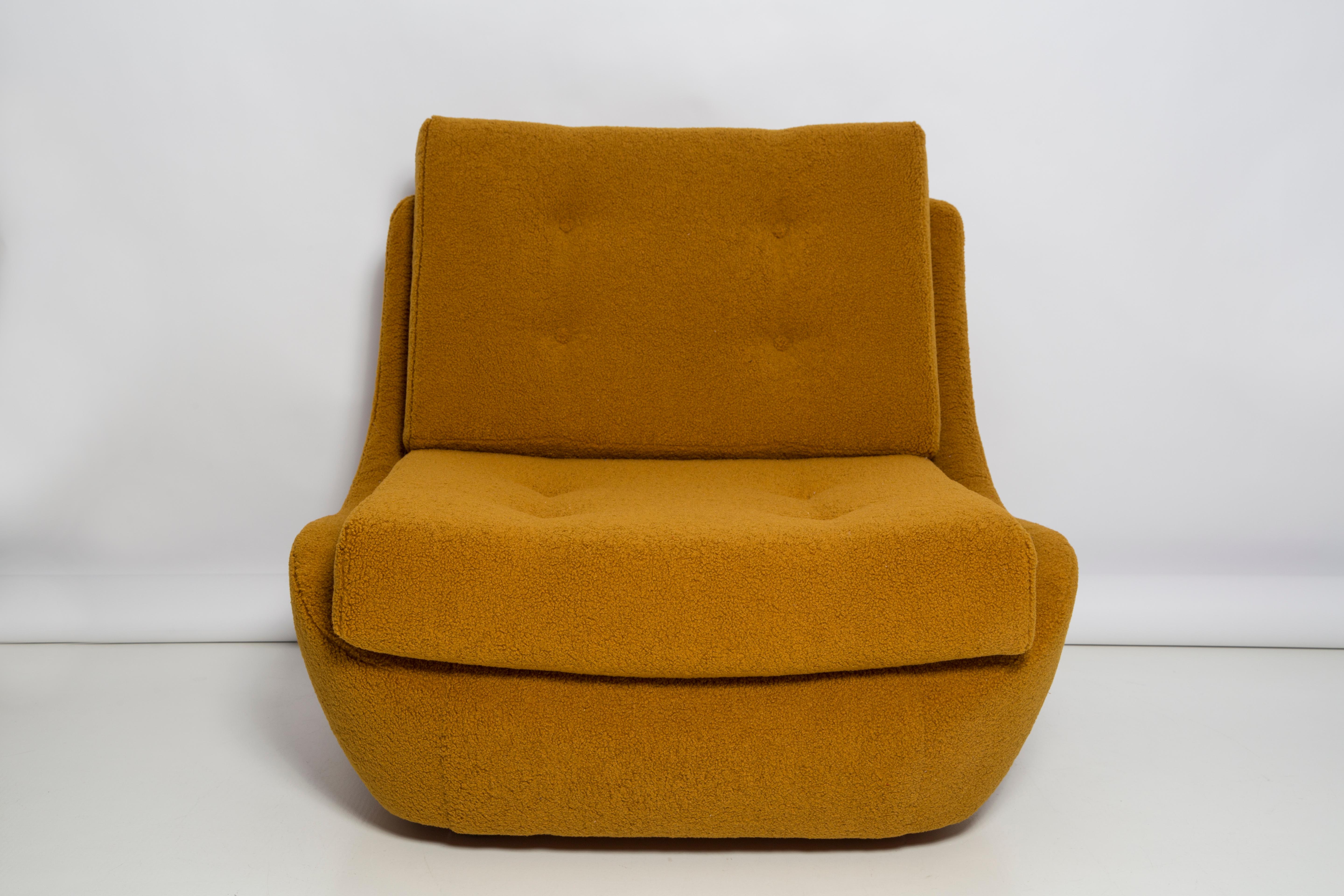 Hand-Crafted Pair of Mid Century Vintage Ochre Yellow Boucle Atlantis Big Armchairs, 1960s For Sale