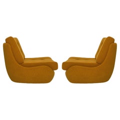 Paire de grands fauteuils Atlantis vintage du milieu du siècle dernier, jaune ocre bouclé, années 1960