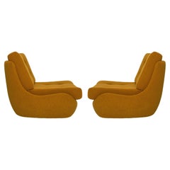 Paire de grands fauteuils Atlantis vintage du milieu du siècle dernier, jaune ocre bouclé, années 1960