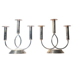 Pareja de candelabros vintage de mediados de siglo chapados en plata de Fisher