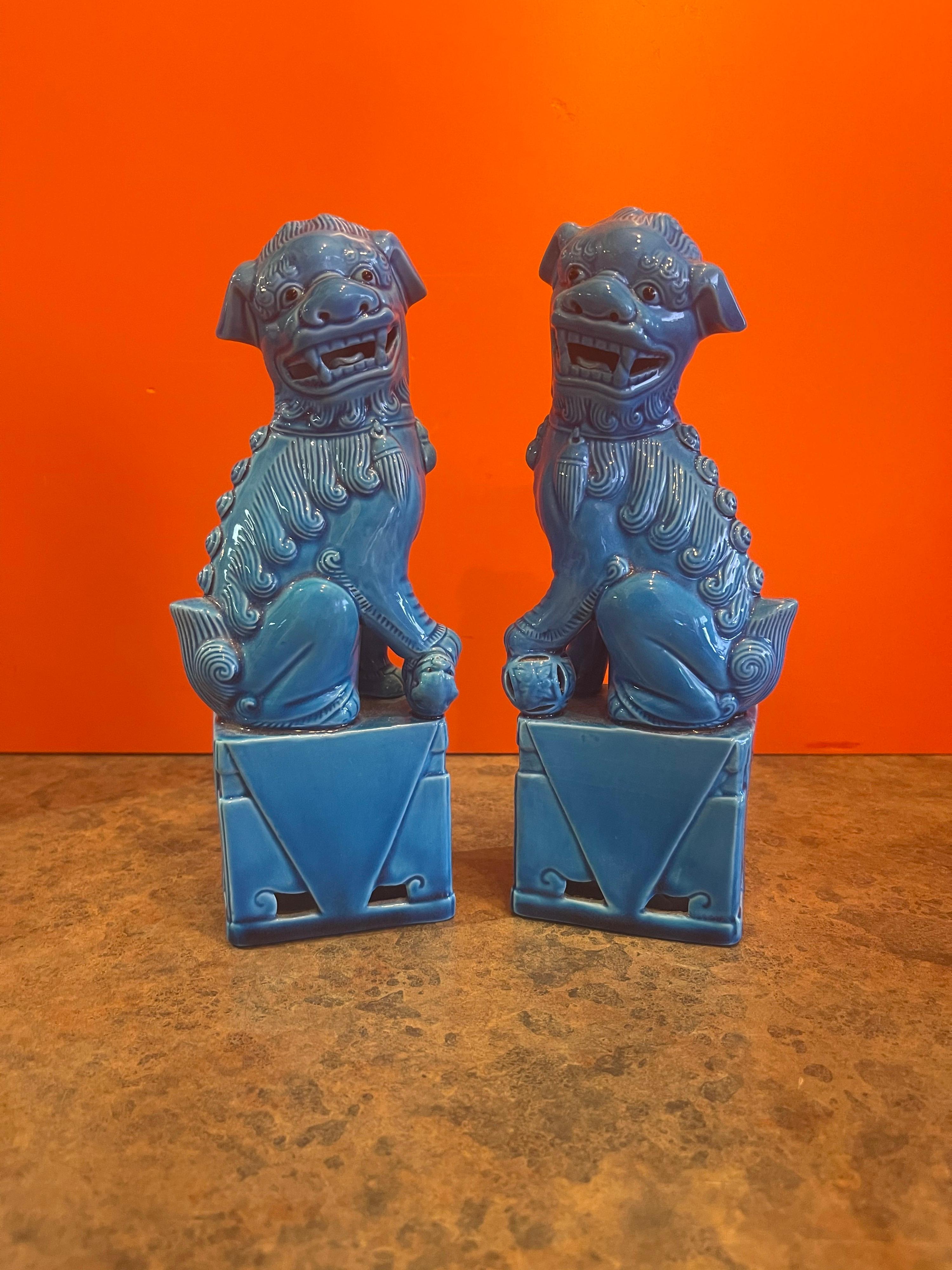 Chinese Pair of Mid-Century Vintage Turquoise Blue Foo Dog Sculptures For Sale