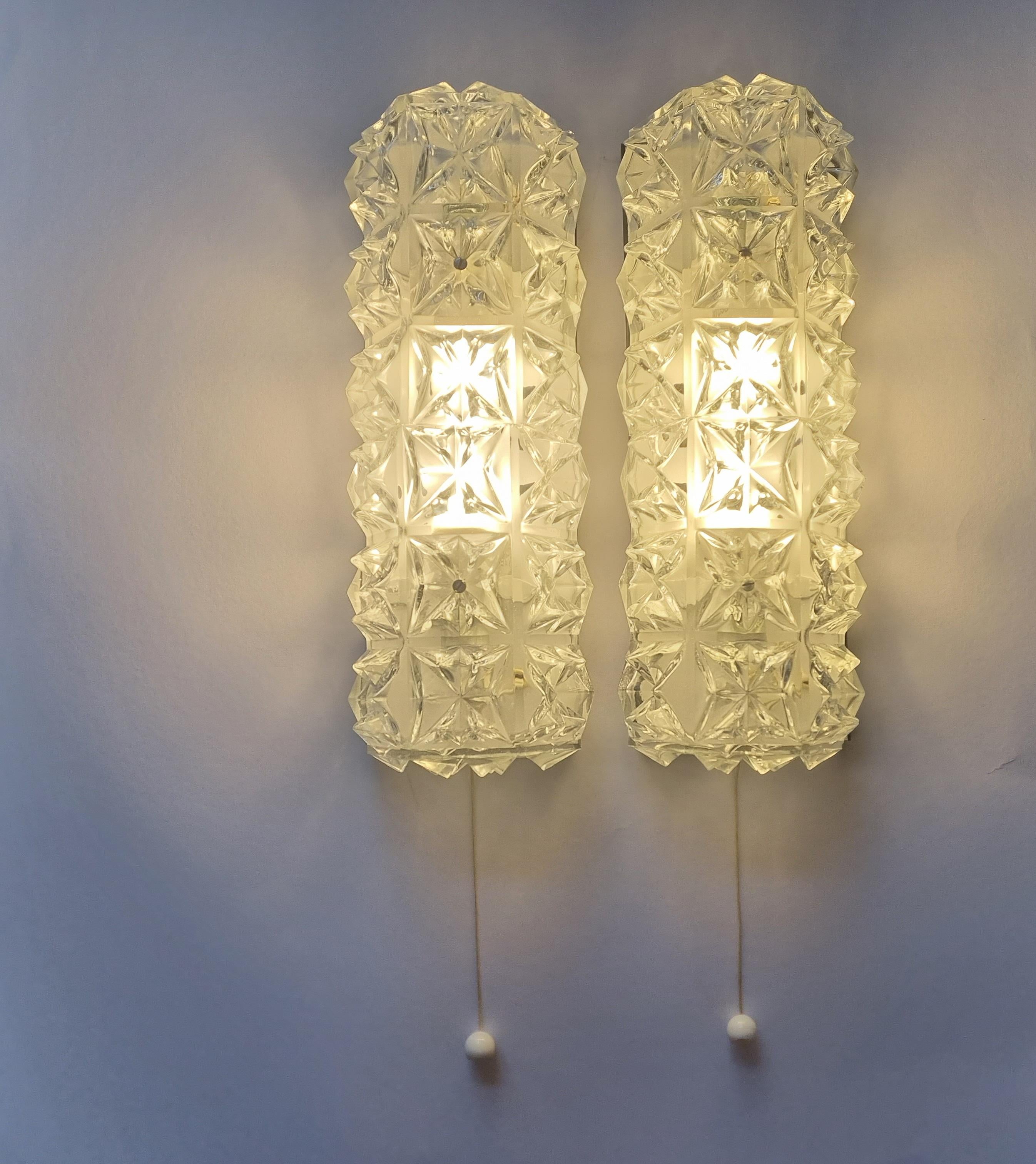 Pair of Mid-Century Wall Lamps, Germany, 1970s For Sale 8
