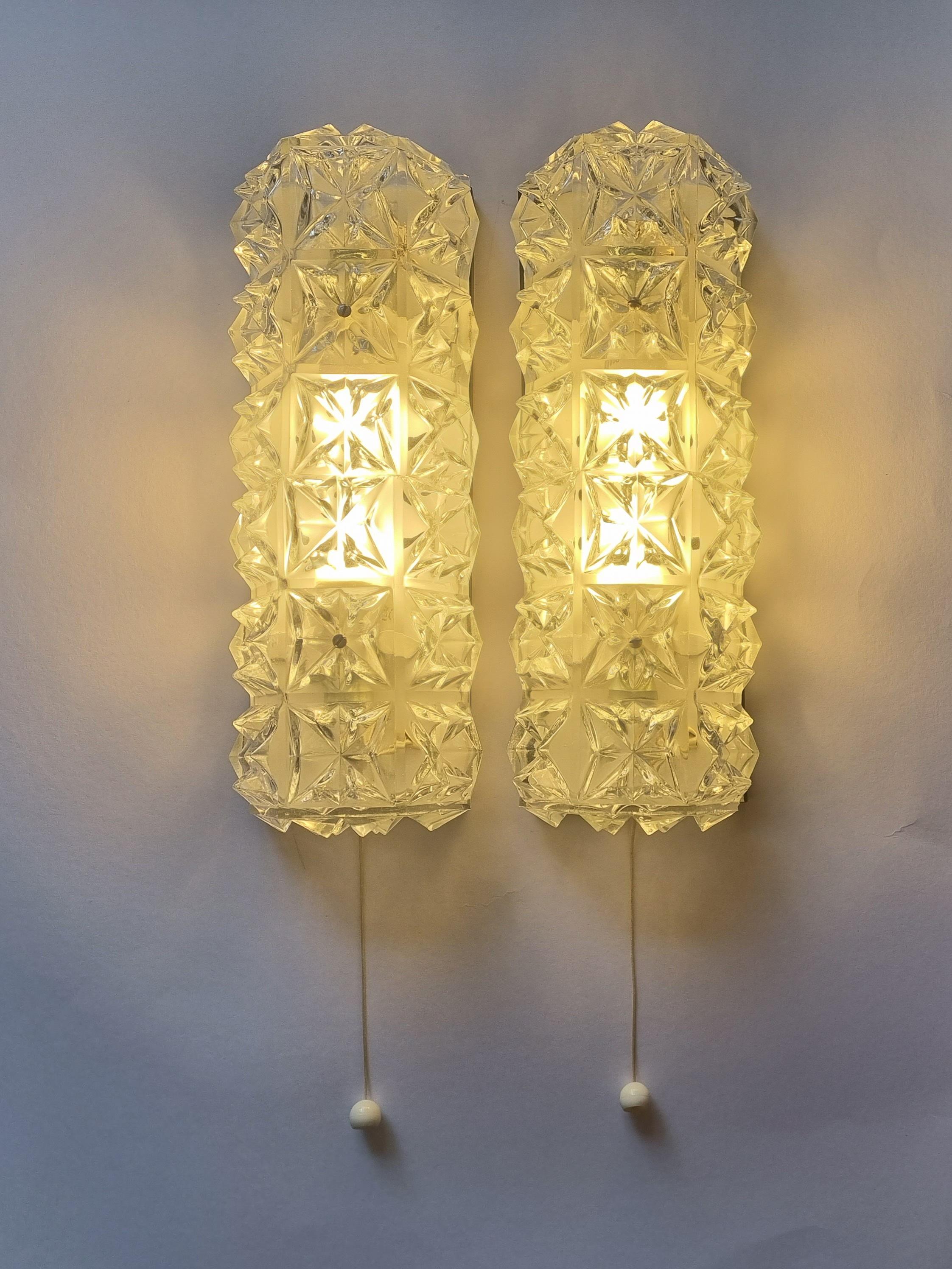 Pair of Mid-Century Wall Lamps, Germany, 1970s For Sale 2