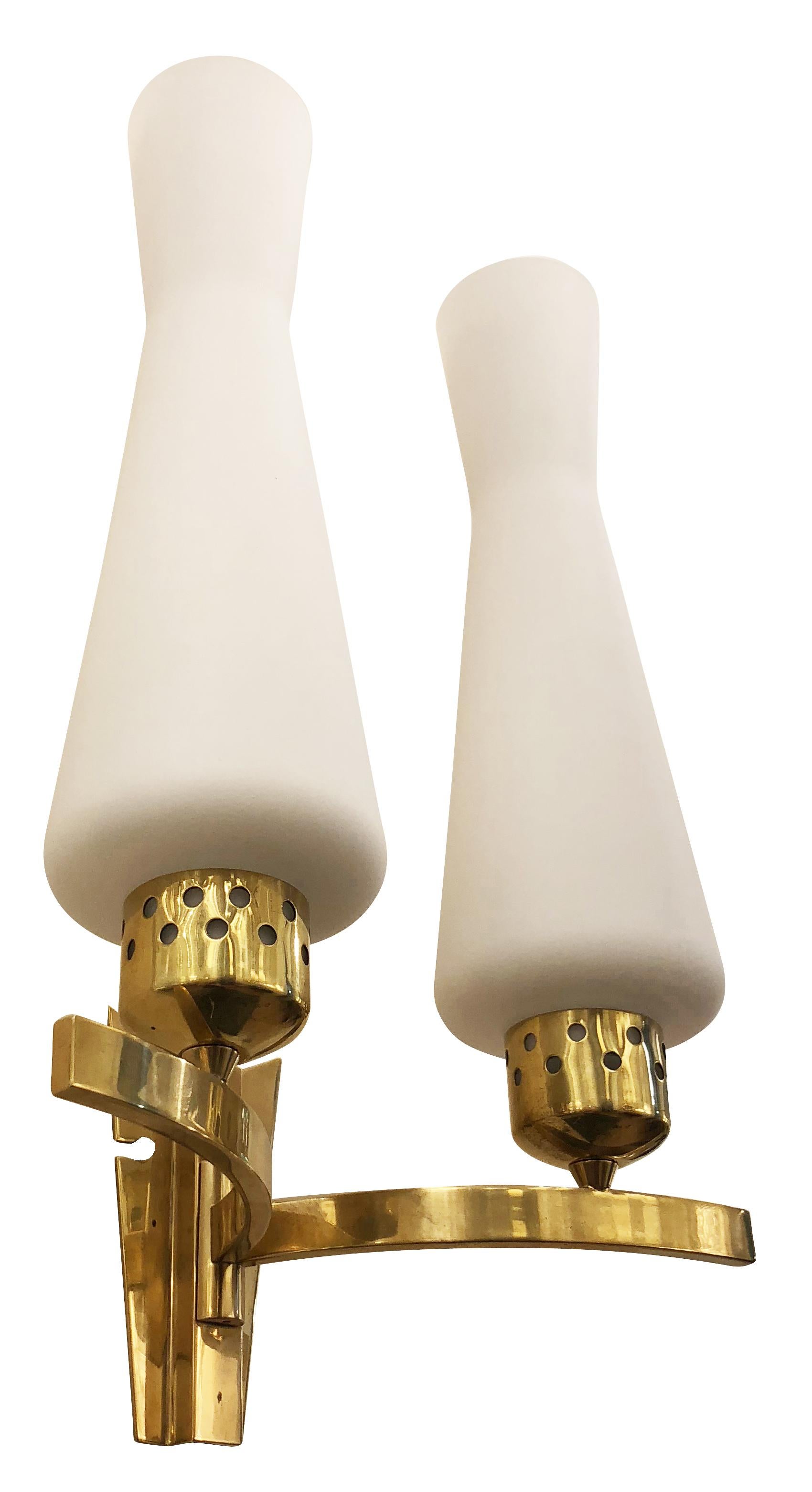 Pair of Italian midcentury wall lights reminiscent of the work of Arredoluce with brass frames and tall frosted glass shades. Exquisite detailing in the shade holders and back plates. Two candelabra sockets per sconce.

Condition: Excellent