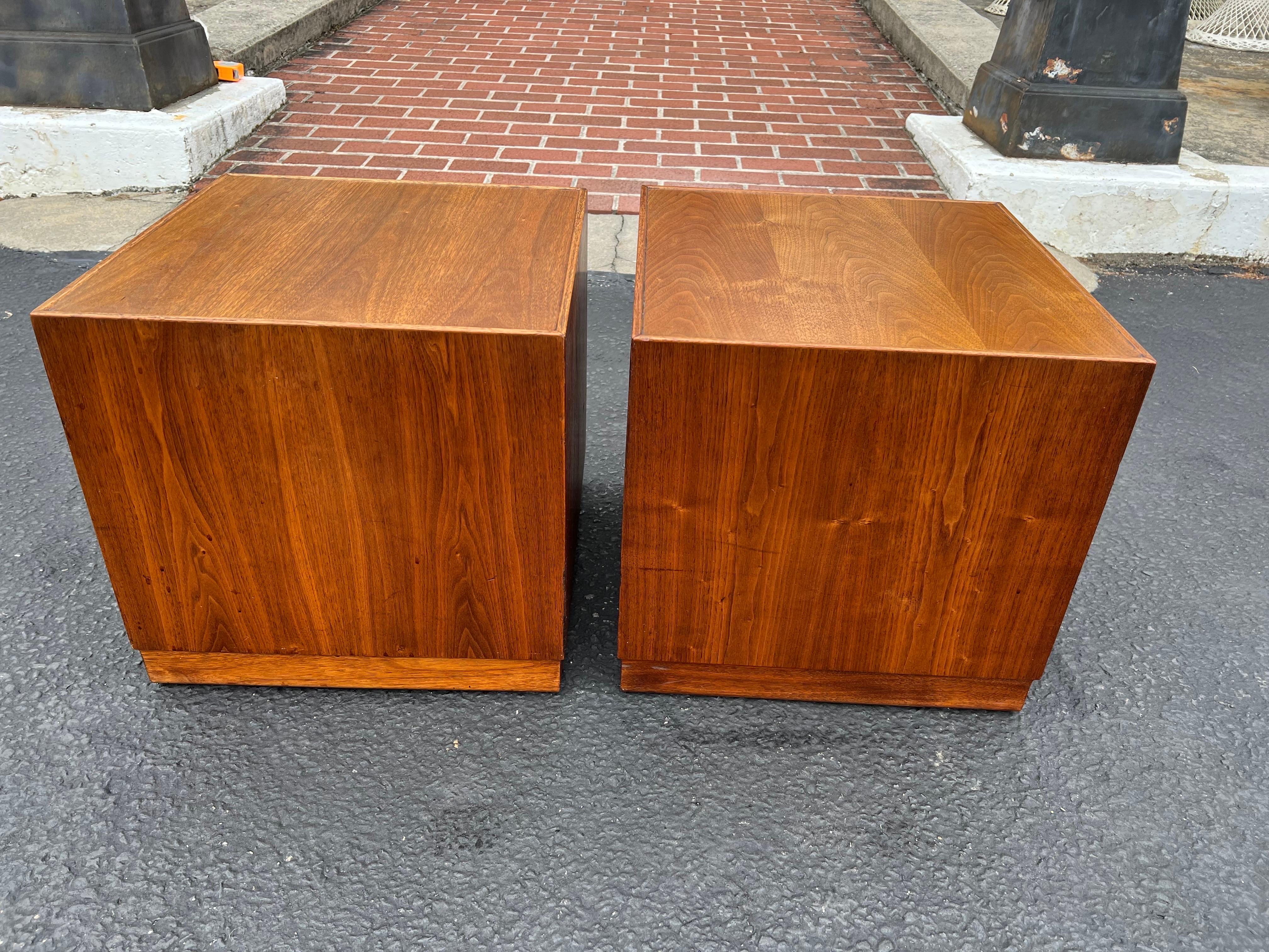 Pair of Mid Century Walnut Cube Tables For Sale 9