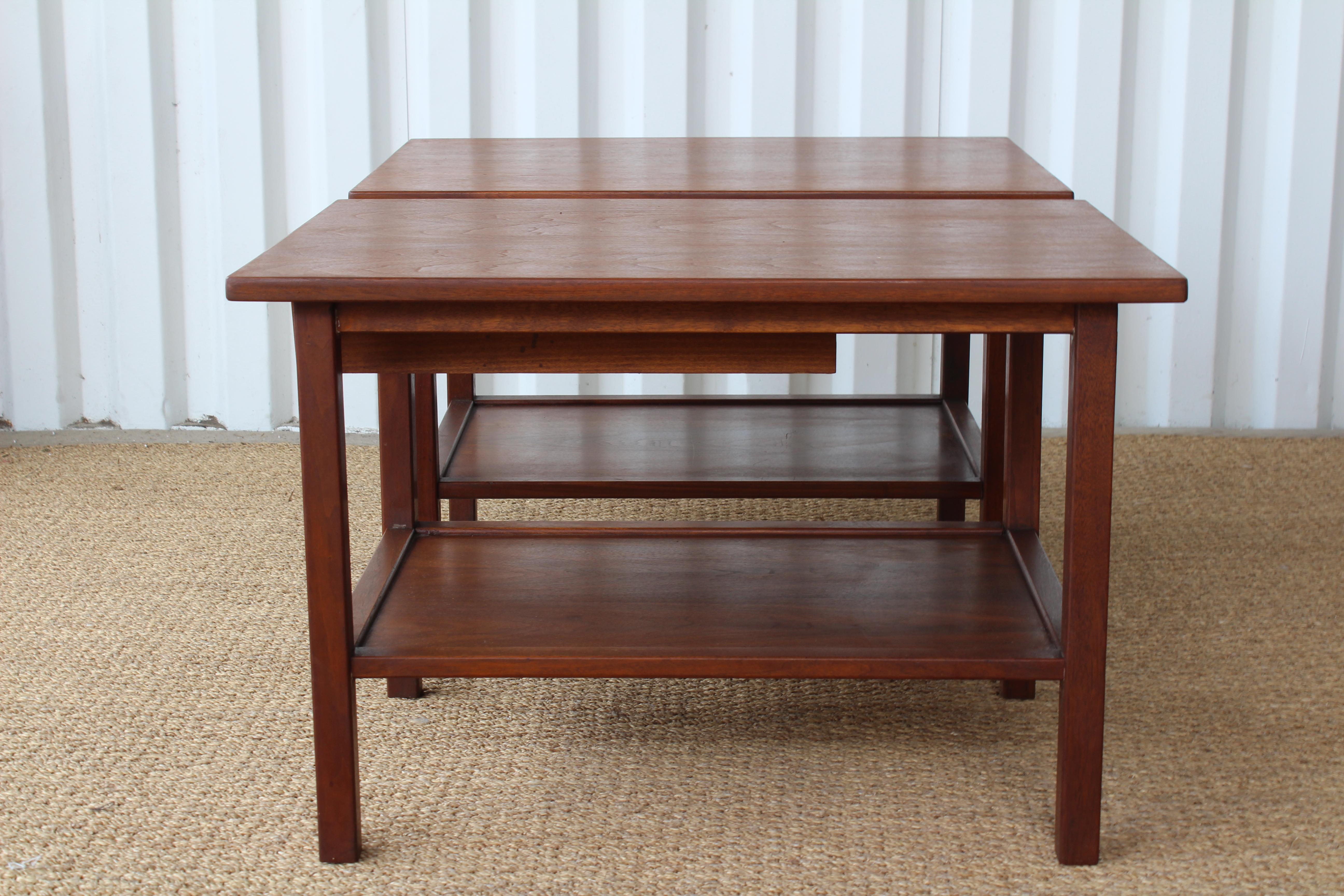 Pair of Midcentury Walnut End Tables, USA, 1960s 2