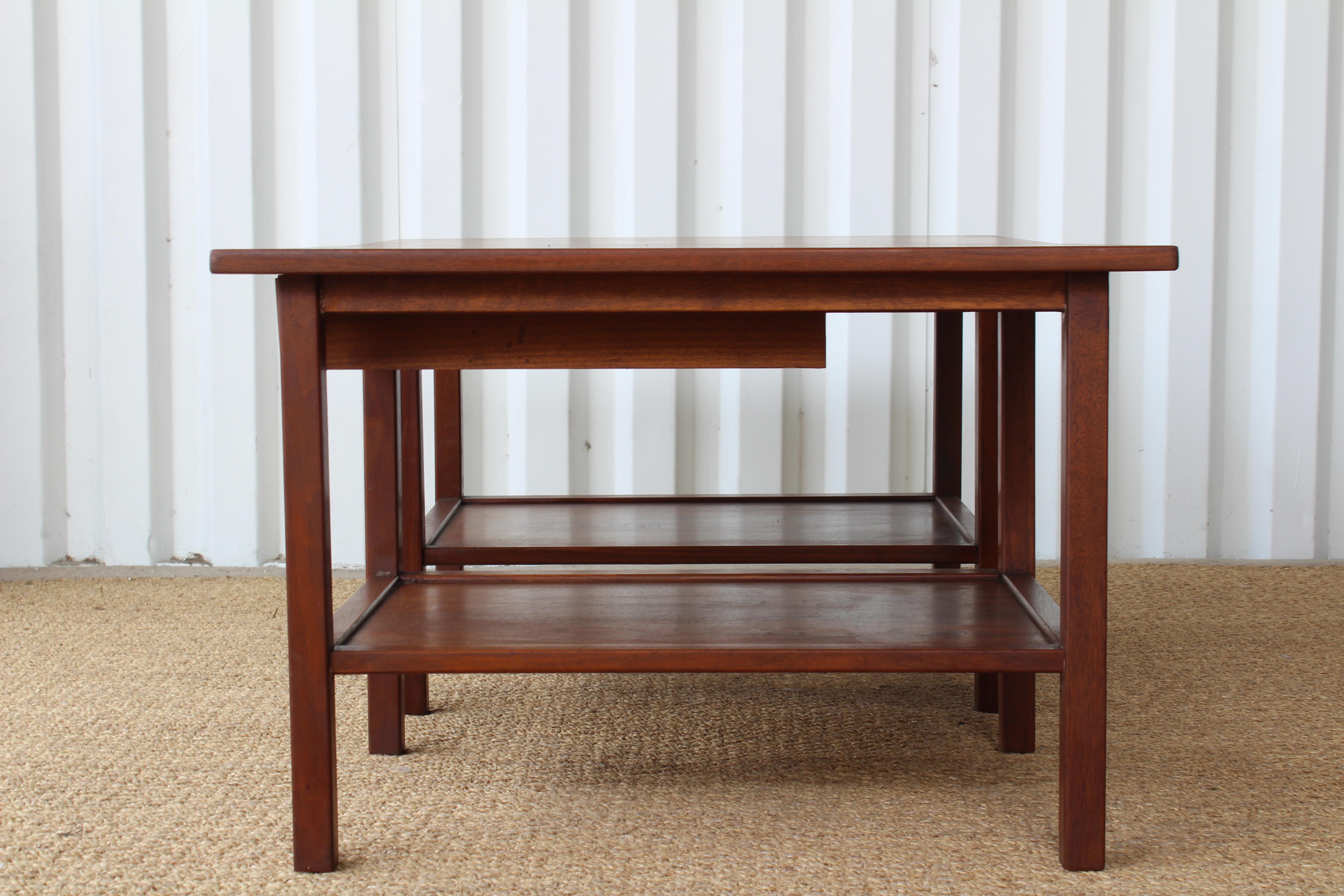 Pair of Midcentury Walnut End Tables, USA, 1960s 3