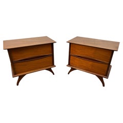 Pair of Mid-Century Walnut Nightstands With Sculpted Drawer Pulls
