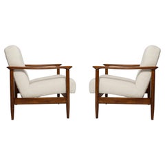 Pair of Mid Century White Boucle Armchairs, GFM 142, Edmund Homa, Europe, 1960s