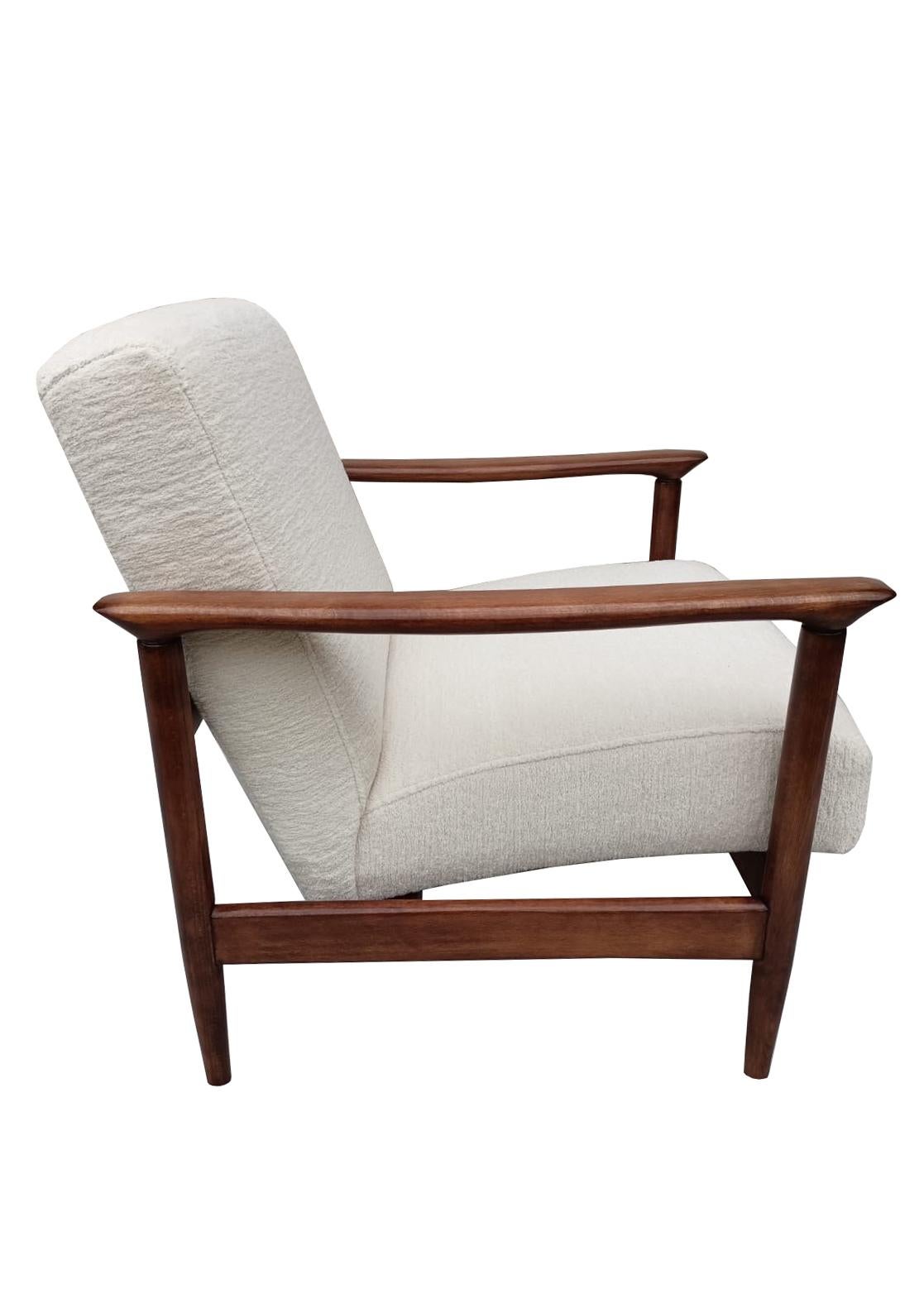 Fabric Pair of Mid-Century White Chenille Armchairs, GFM 142 Edmund Homa, Europe, 1960s For Sale