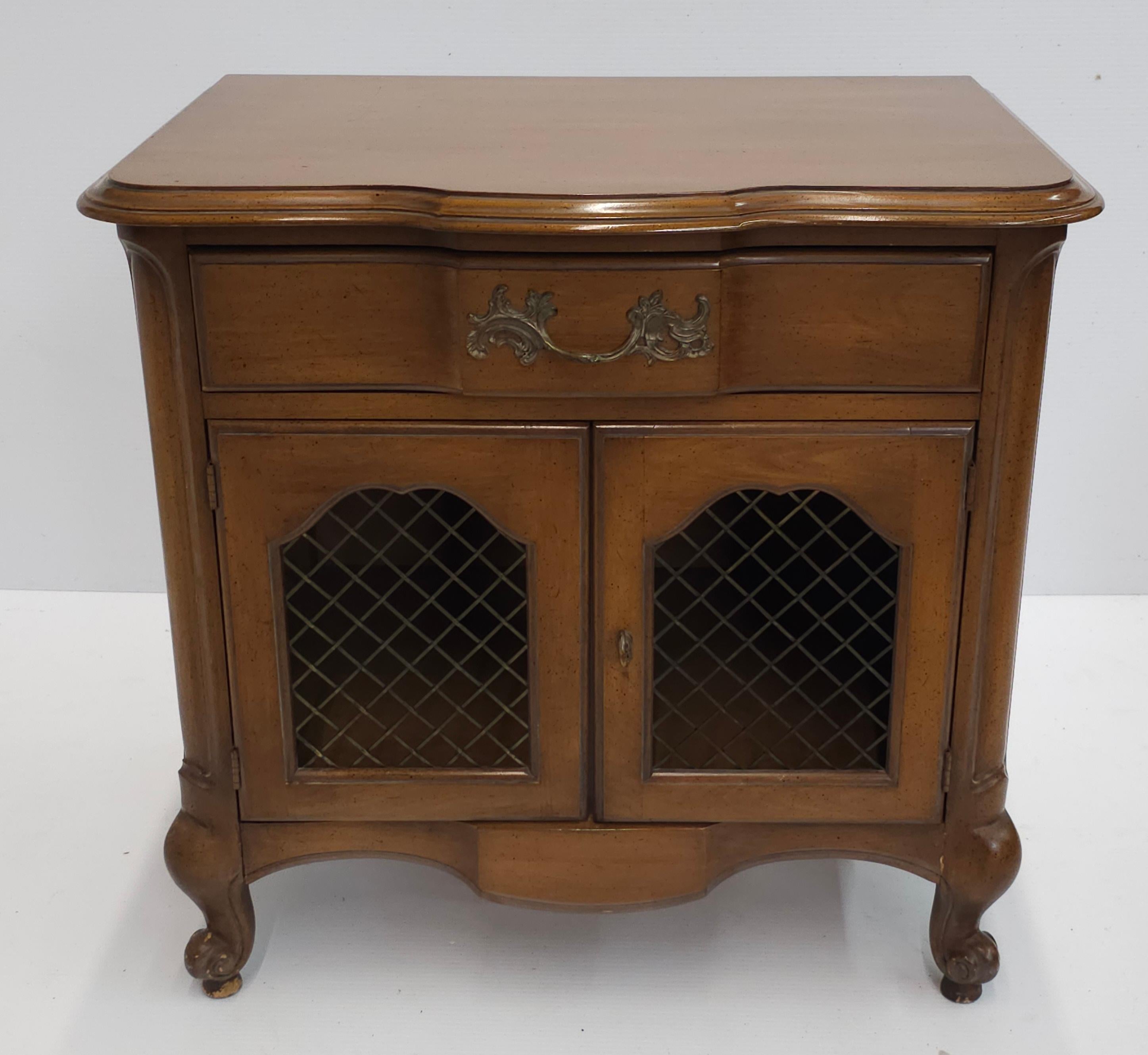 Pair of Mid-Century White Furniture Co. Provincial Walnut  Bedside Tables For Sale 7