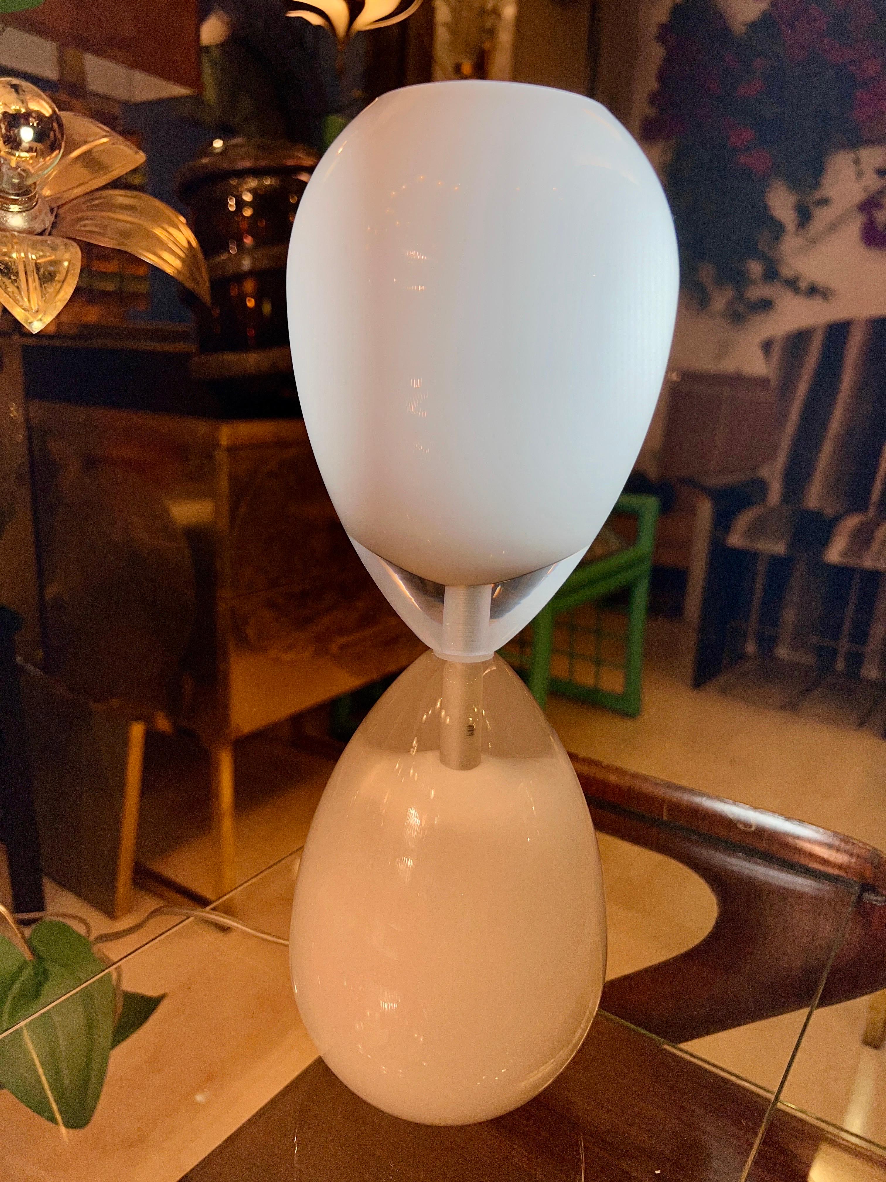 Pair of Mid- Century White Murano Glass Hourglass Table Lamps, 1950s For Sale 11