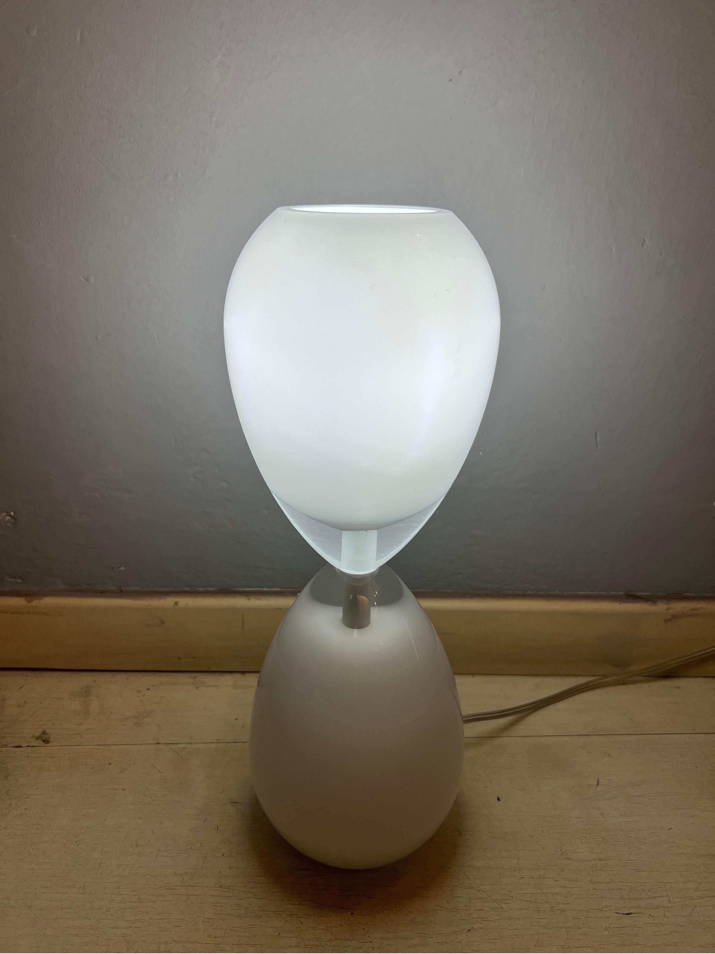 Pair of Mid- Century White Murano Glass Hourglass Table Lamps, 1950s For Sale 12