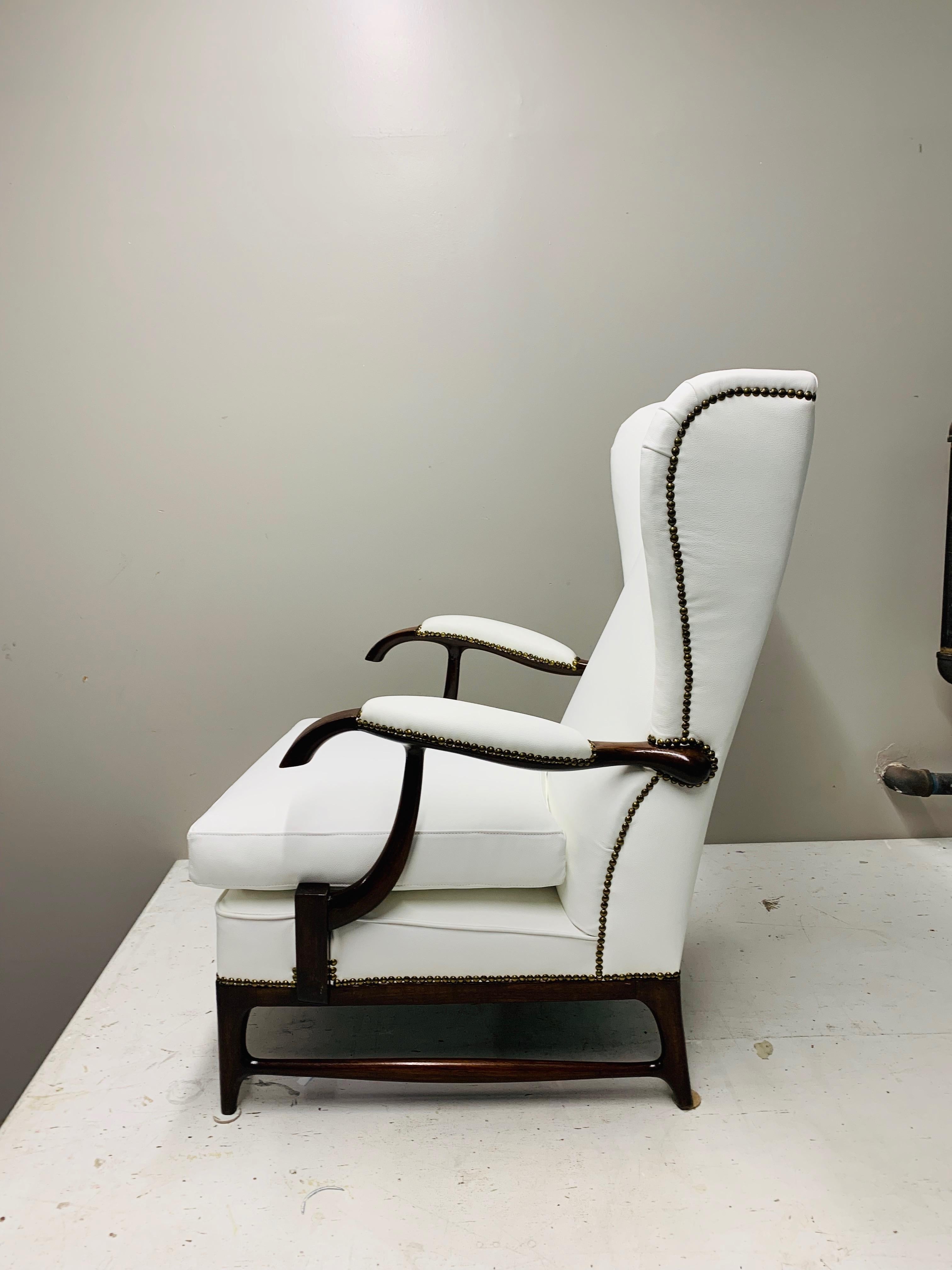Pair of Mid-Century Wingback Arm Chairs, by Paolo Buffa 4