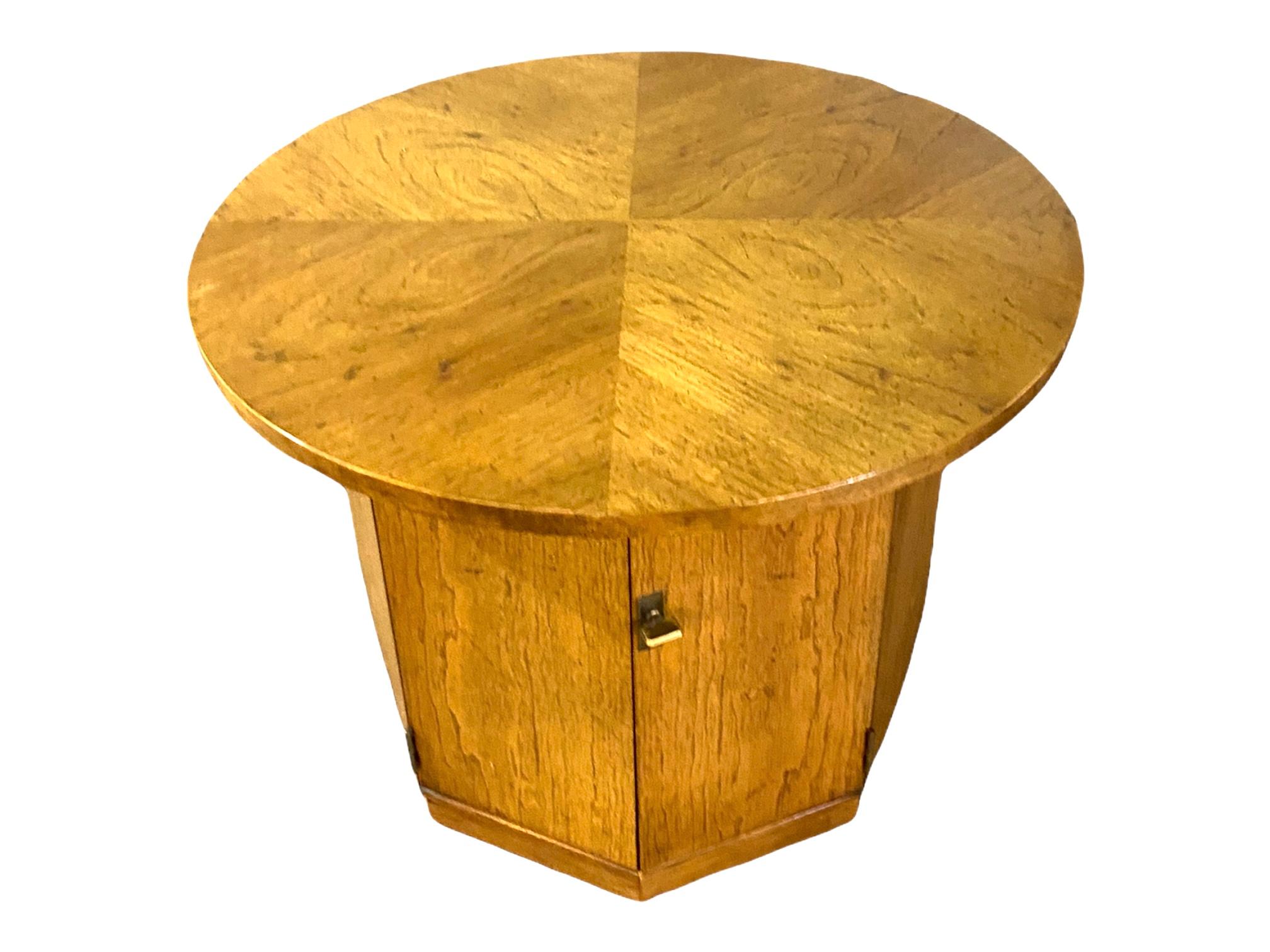 Pair of Midcentury Wood Drum End Tables with Storage Cabinet In Good Condition In Brooklyn, NY