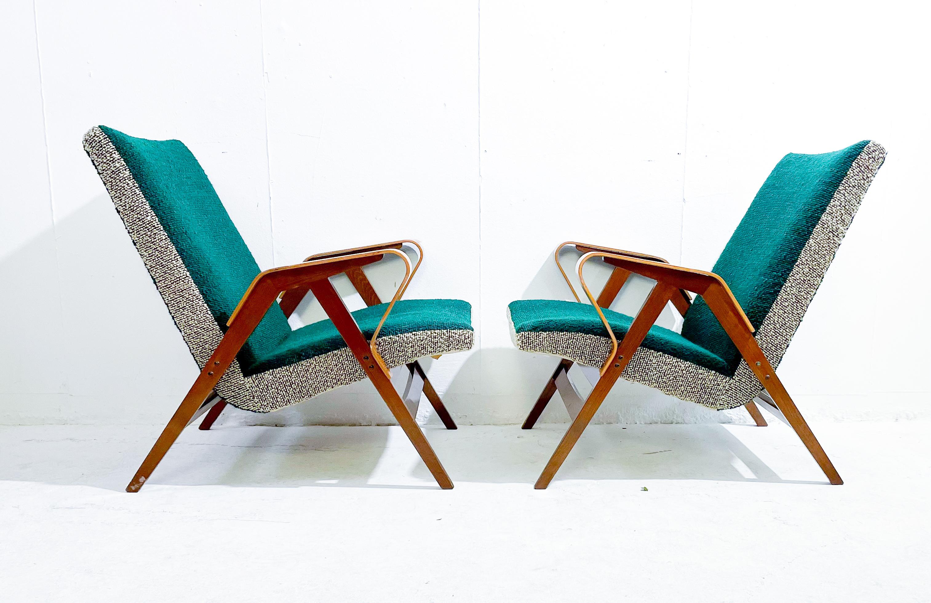 Pair of Mid-Century Wooden Armchairs, Italy, 1950s In Good Condition In Brussels, BE