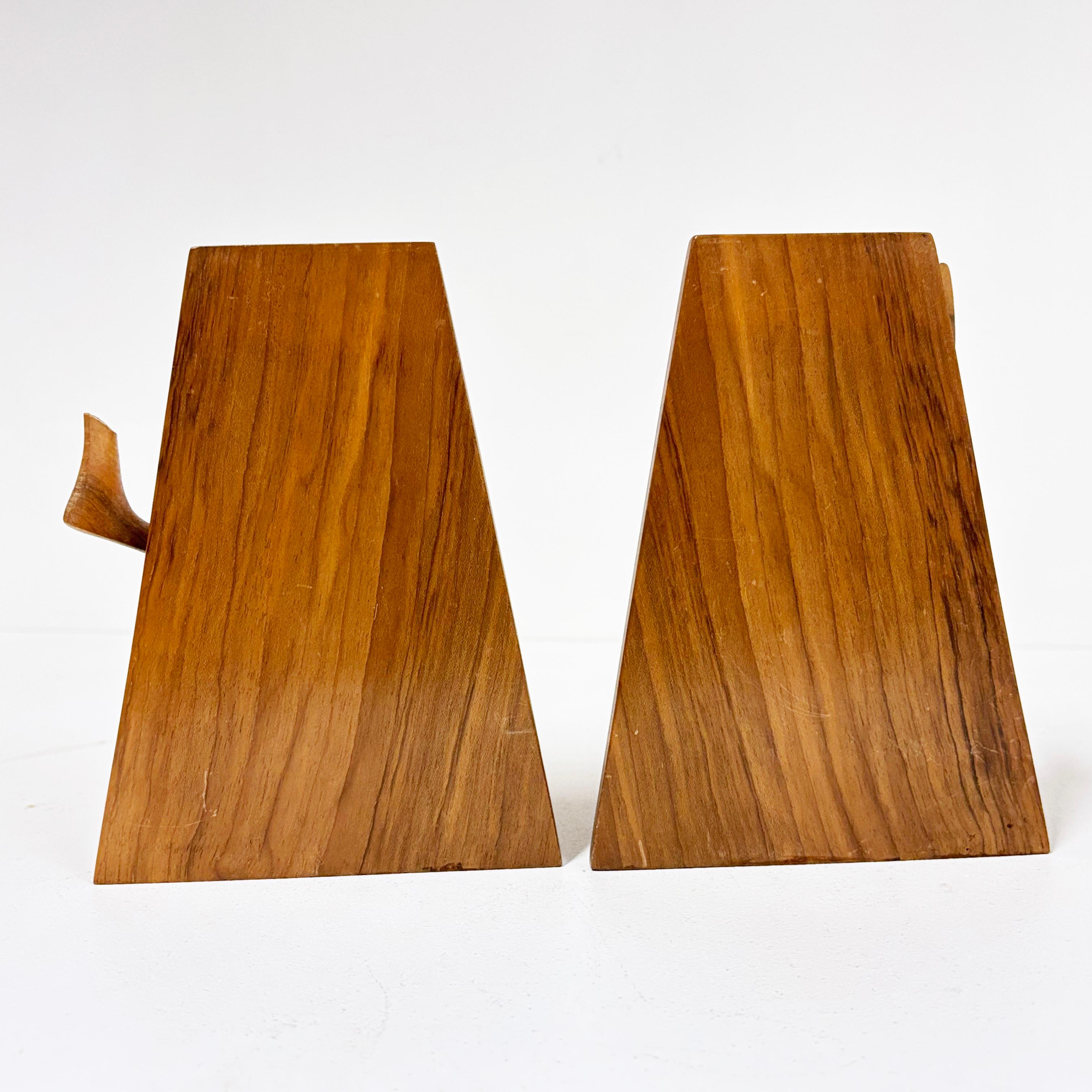 Pair of Mid Century wooden Bookends For Sale 6