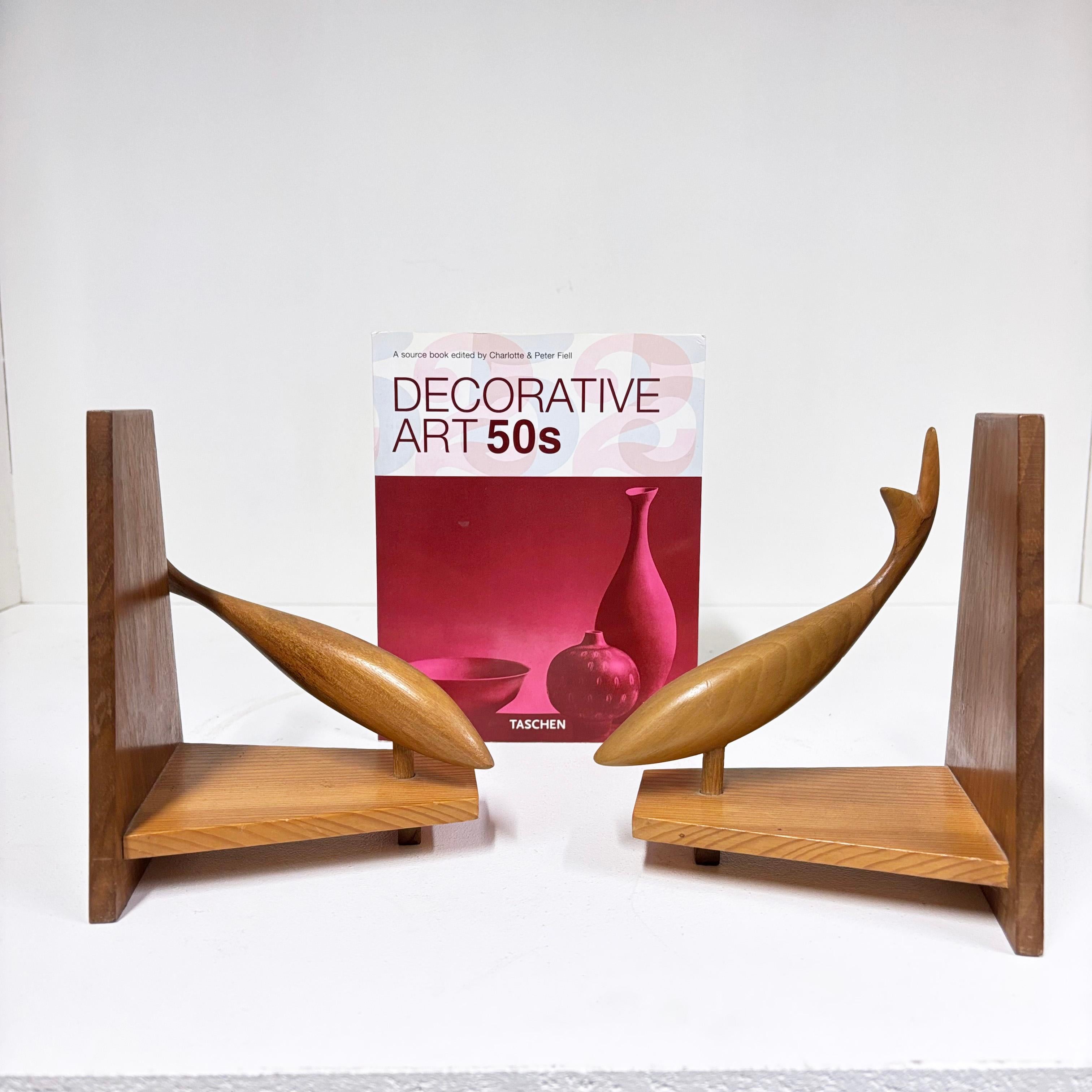 Pair of Mid Century wooden Bookends In Good Condition For Sale In Bern, CH