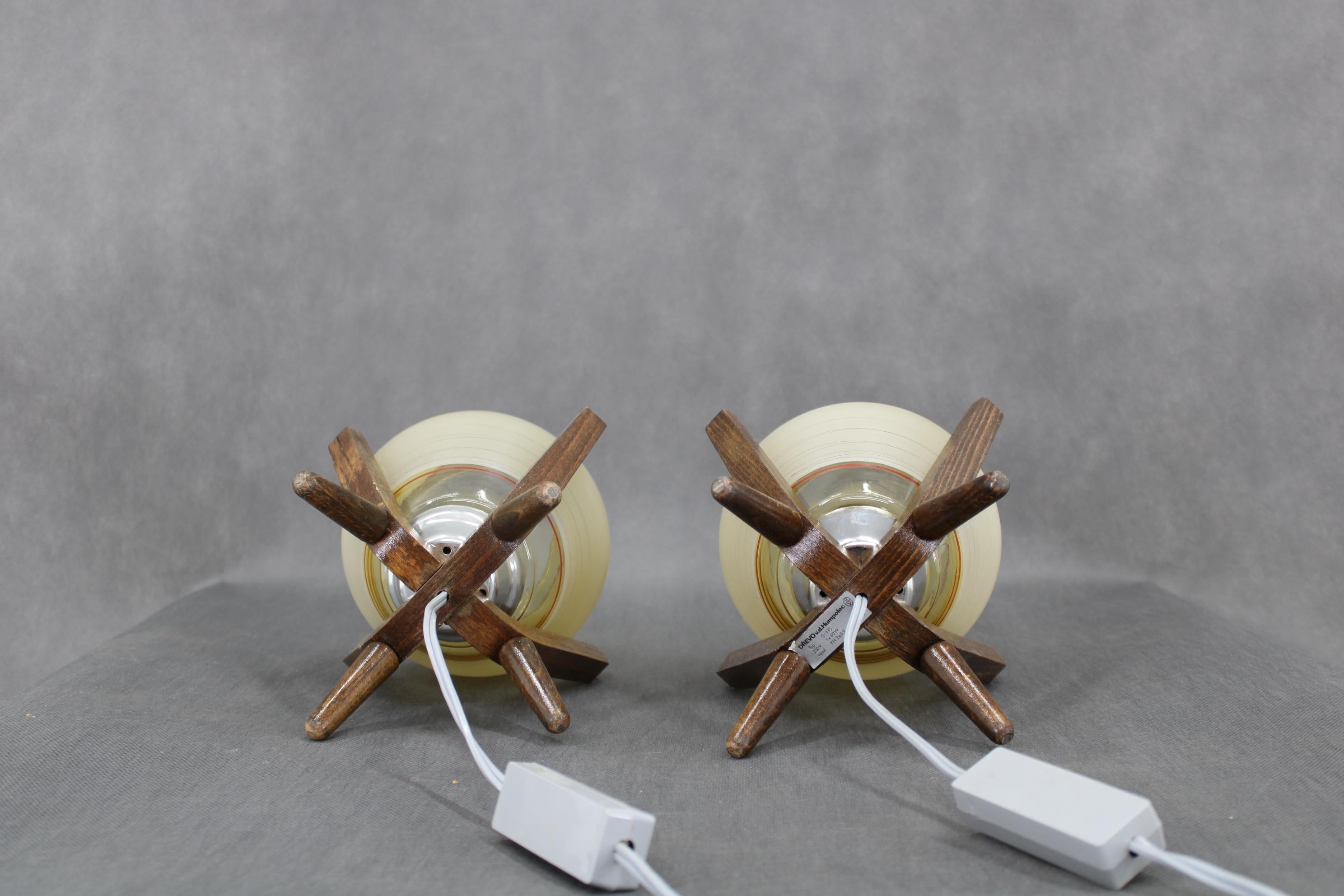 Paire de lampes de table design en bois du milieu du siècle, par Dřevo Humpolec, années 1970. en vente 4