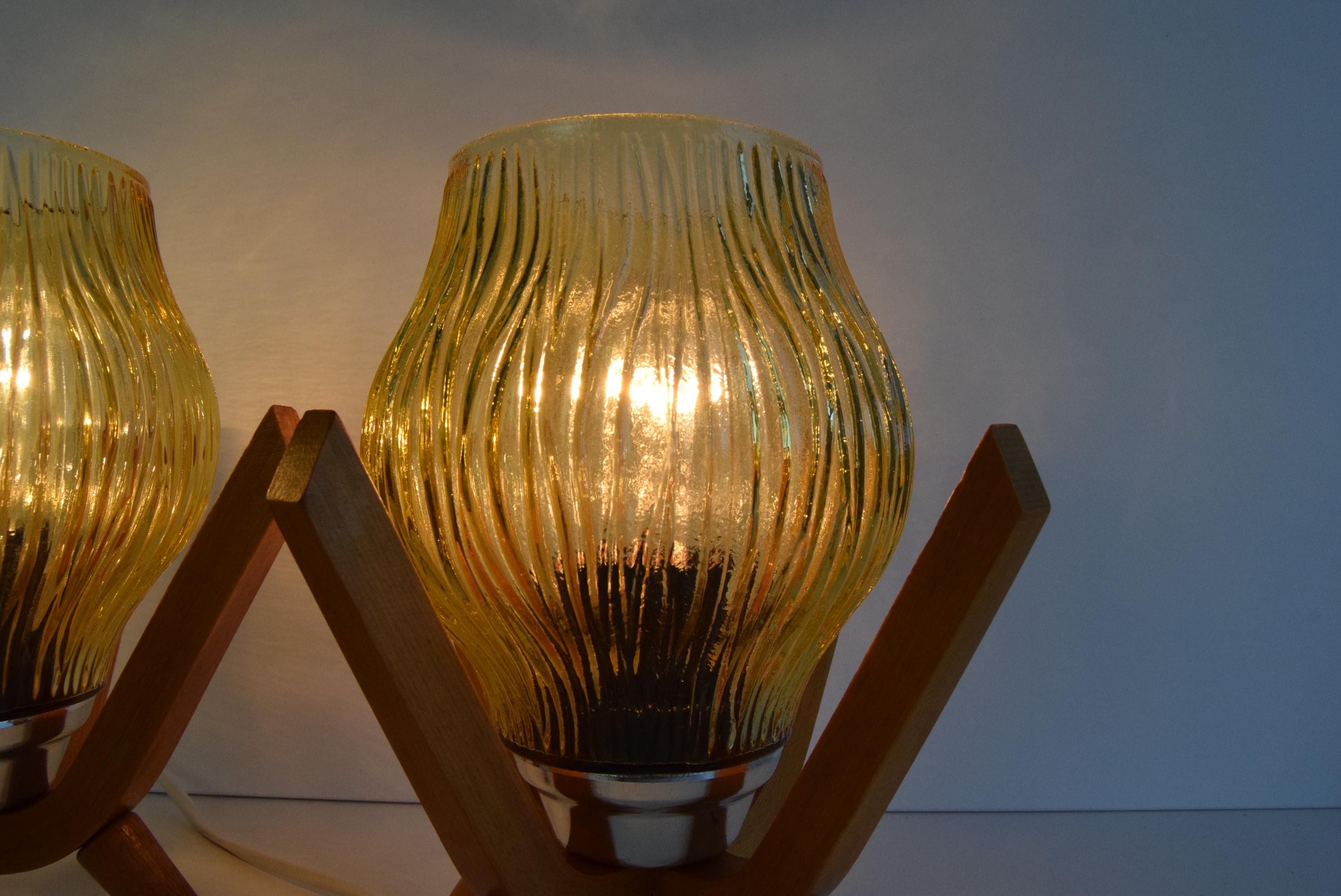 Pair of mid-century Wooden Design Table Lamps, by Dřevo Humpolec, 1970's.  For Sale 6