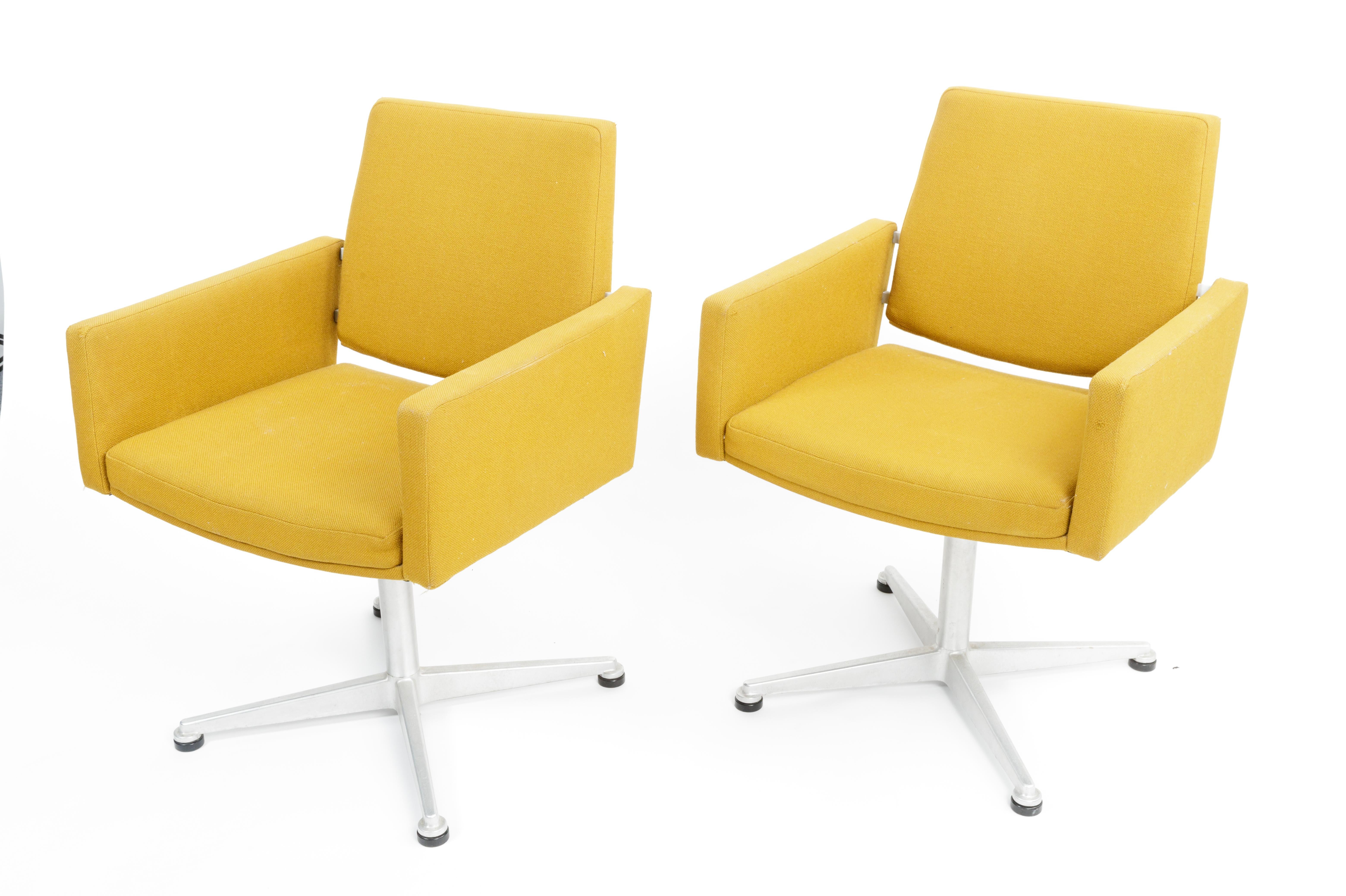 Fabric Pair of Mid-Century Upholstered Chrome Swivel Chairs  For Sale